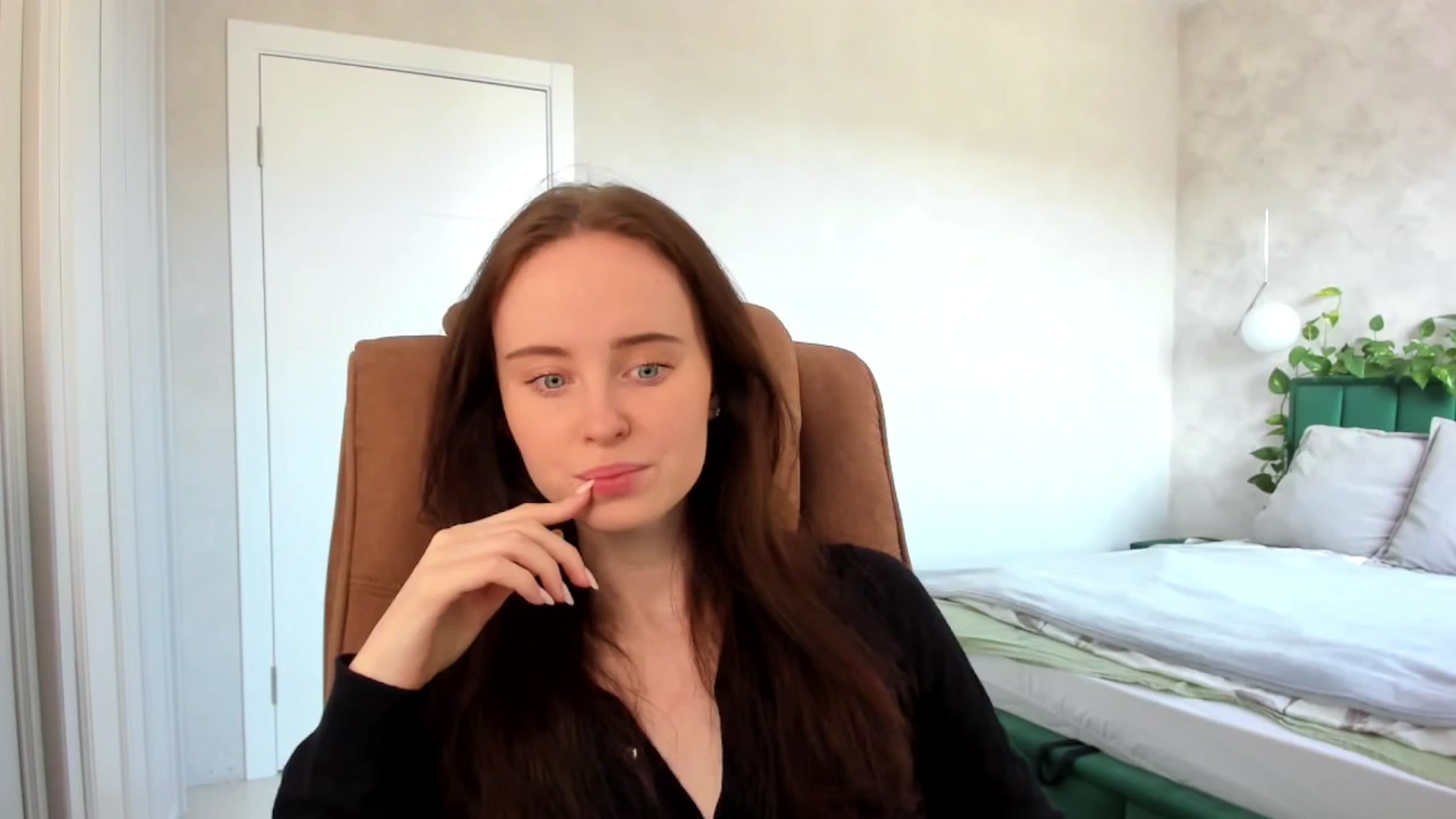 Gallery image thumbnail from userSasha's myfreecams stream on, 03/17/2025, 06:18 image 9 of 20