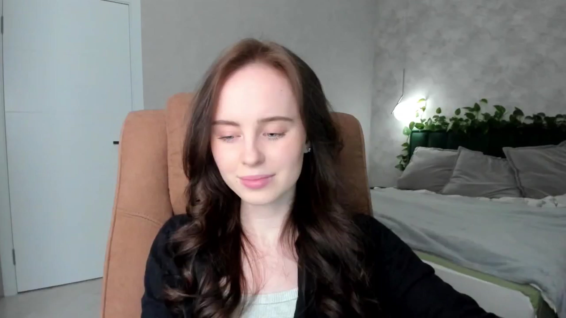 Gallery image thumbnail from userSasha's myfreecams stream on, 03/17/2025, 19:04 image 5 of 20