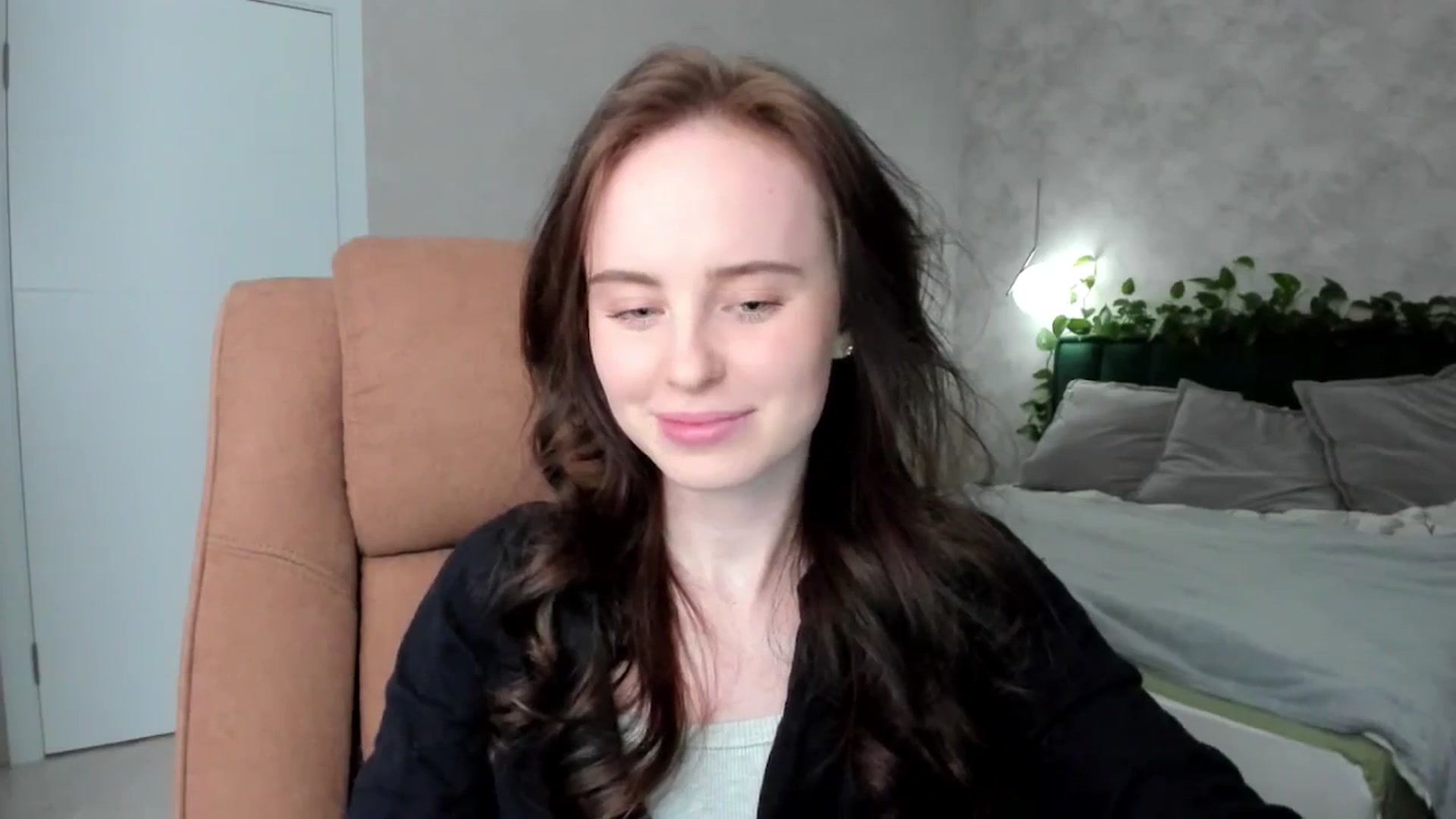 Gallery image thumbnail from userSasha's myfreecams stream on, 03/17/2025, 19:04 image 14 of 20