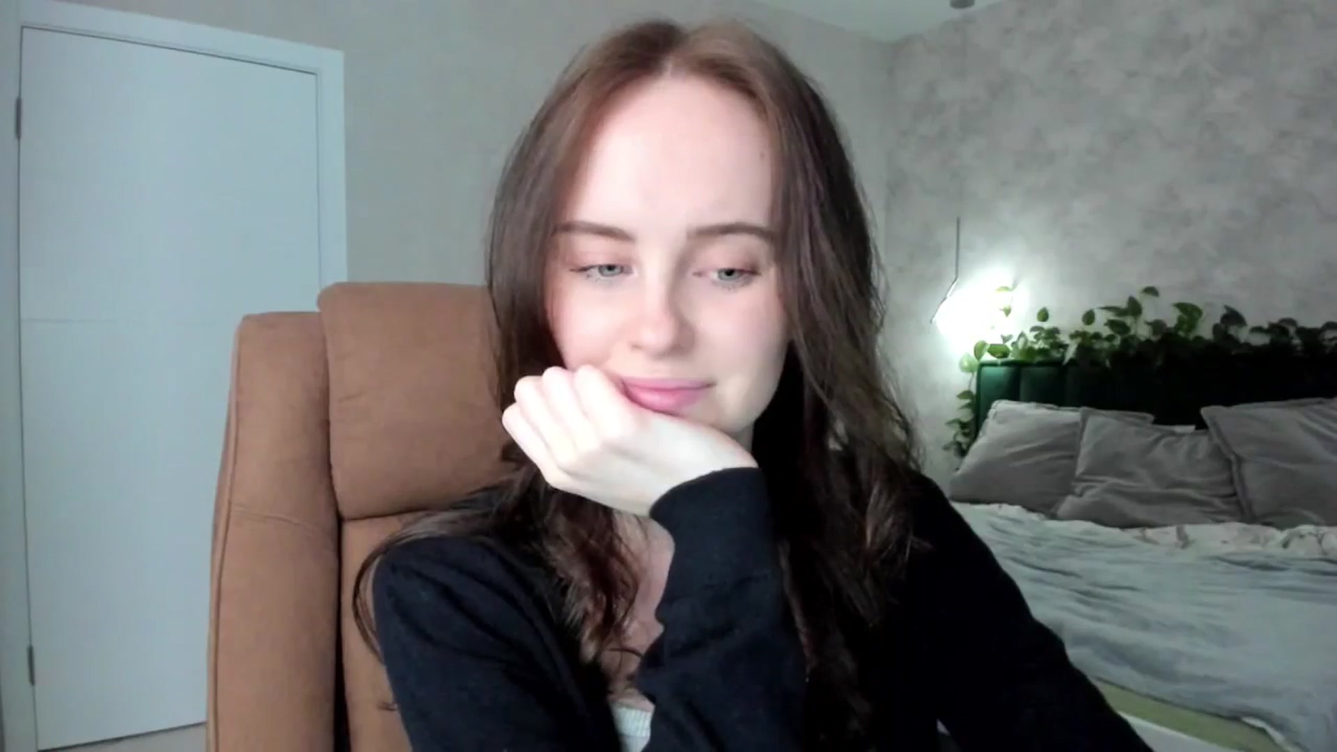Gallery image thumbnail from userSasha's myfreecams stream on, 03/17/2025, 20:42 image 16 of 20