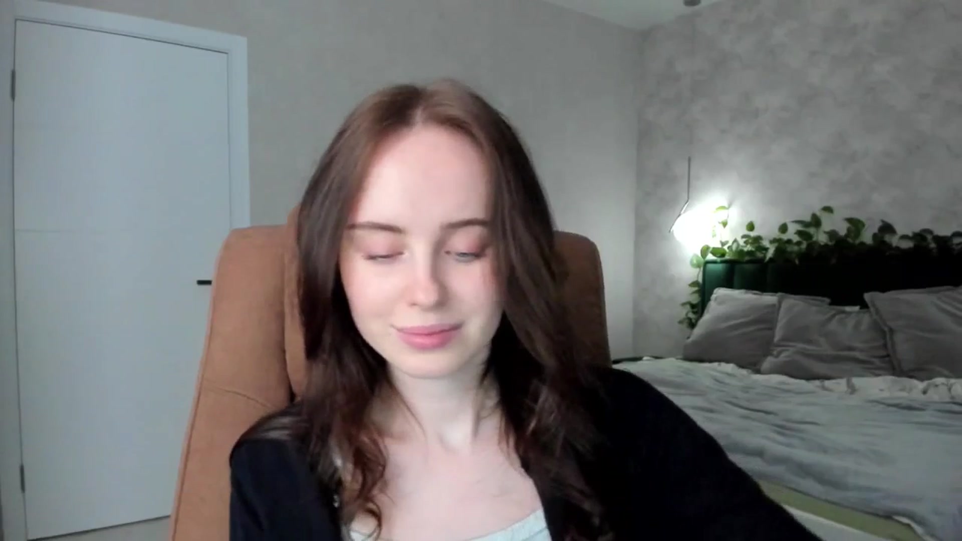 Gallery image thumbnail from userSasha's myfreecams stream on, 03/17/2025, 20:42 image 17 of 20