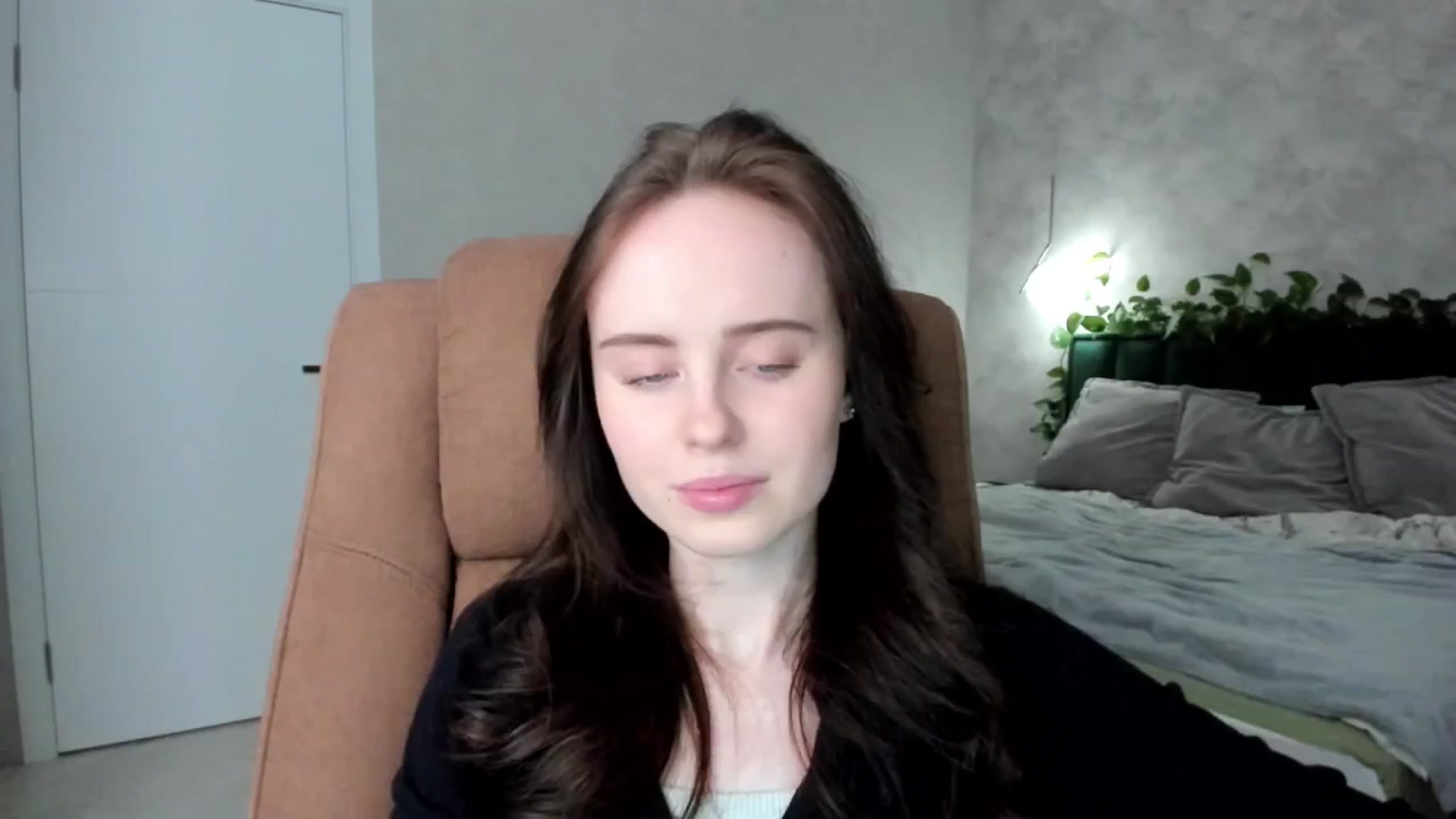 Gallery image thumbnail from userSasha's myfreecams stream on, 03/17/2025, 20:42 image 6 of 20
