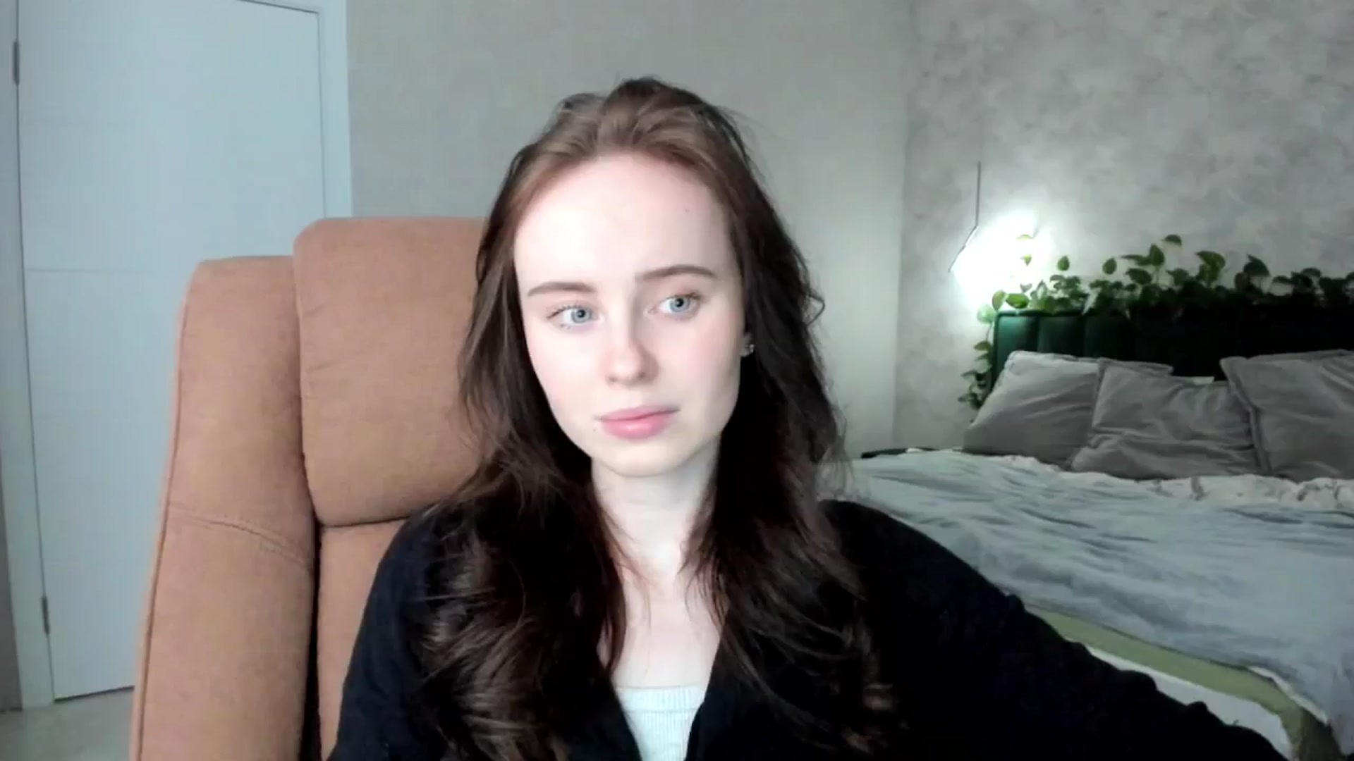 Gallery image thumbnail from userSasha's myfreecams stream on, 03/17/2025, 20:42 image 1 of 20