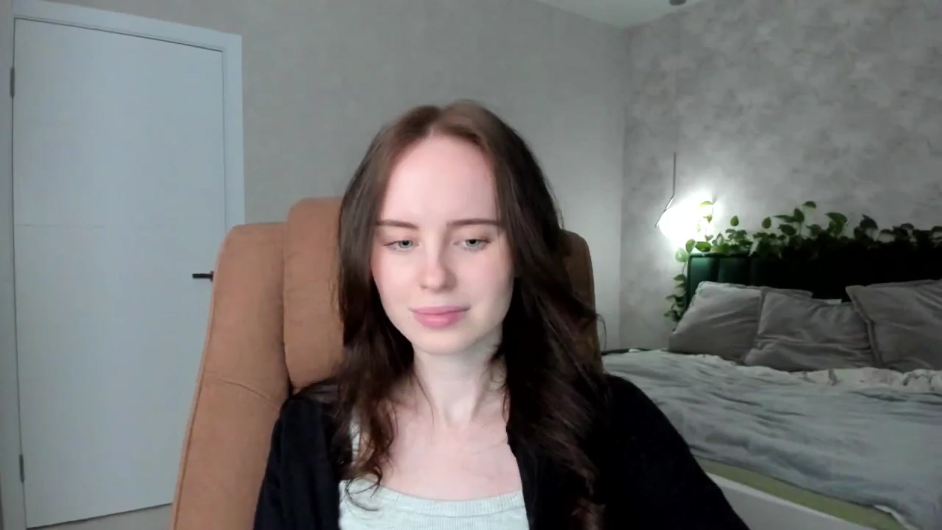 Gallery image thumbnail from userSasha's myfreecams stream on, 03/17/2025, 20:42 image 18 of 20