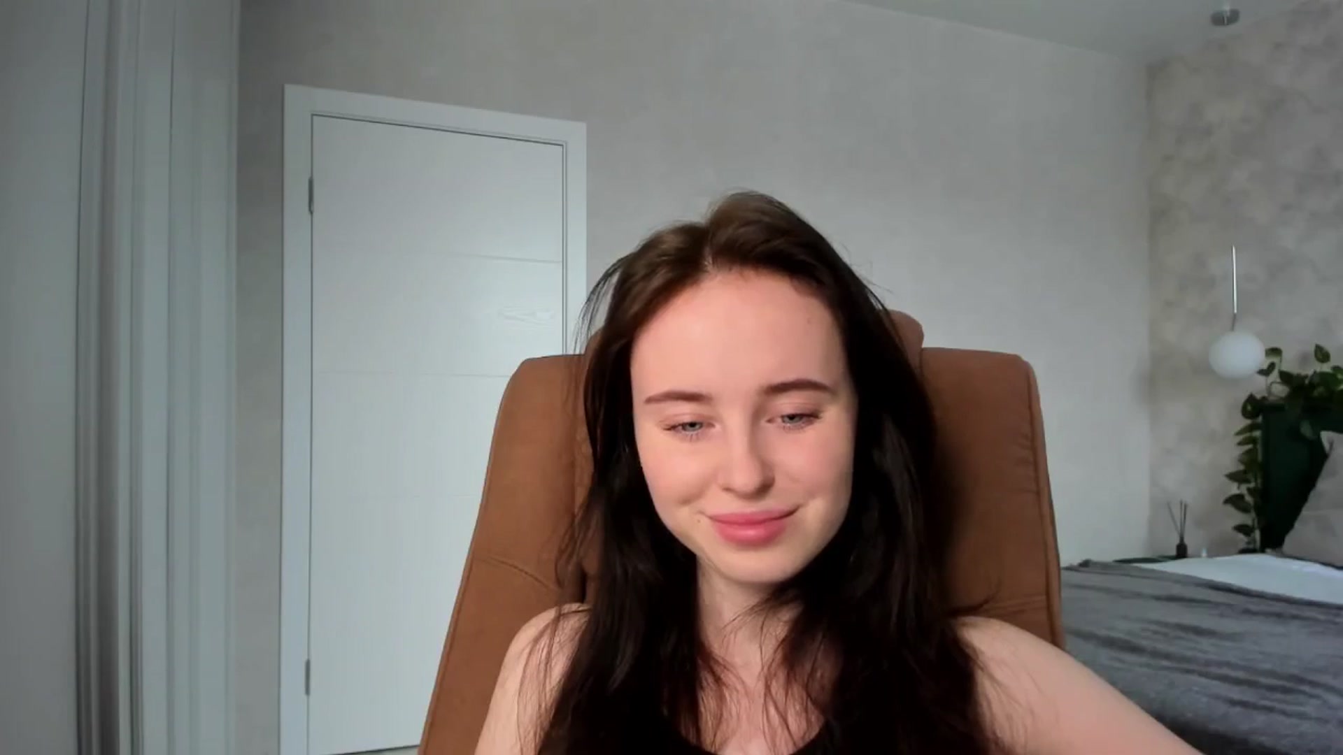 Gallery image thumbnail from userSasha's myfreecams stream on, 03/29/2025, 05:30 image 12 of 20