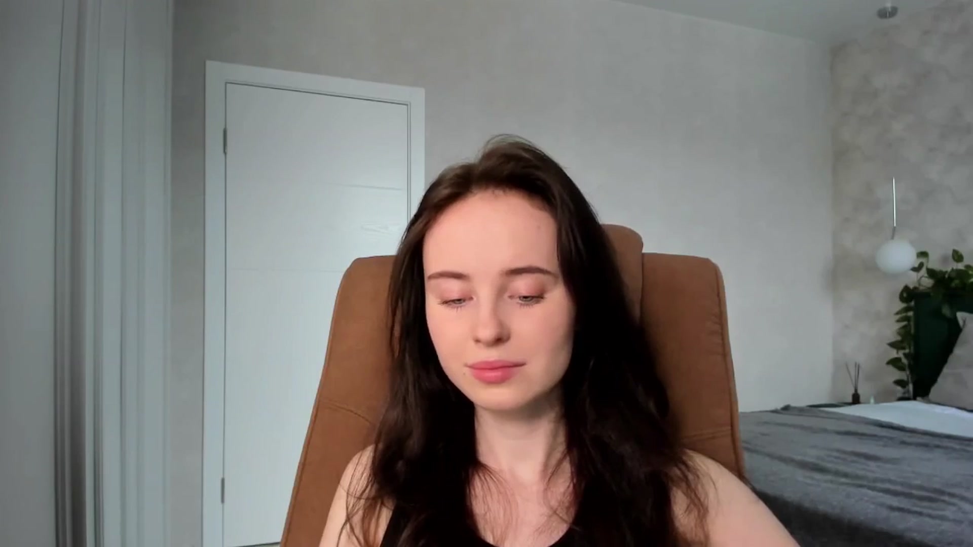Gallery image thumbnail from userSasha's myfreecams stream on, 03/29/2025, 05:30 image 14 of 20