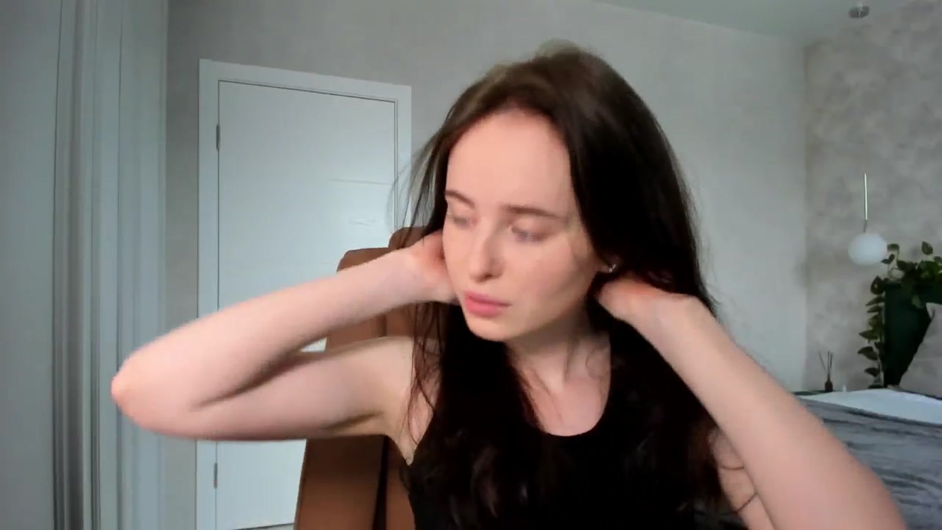 Gallery image thumbnail from userSasha's myfreecams stream on, 03/29/2025, 05:30 image 15 of 20