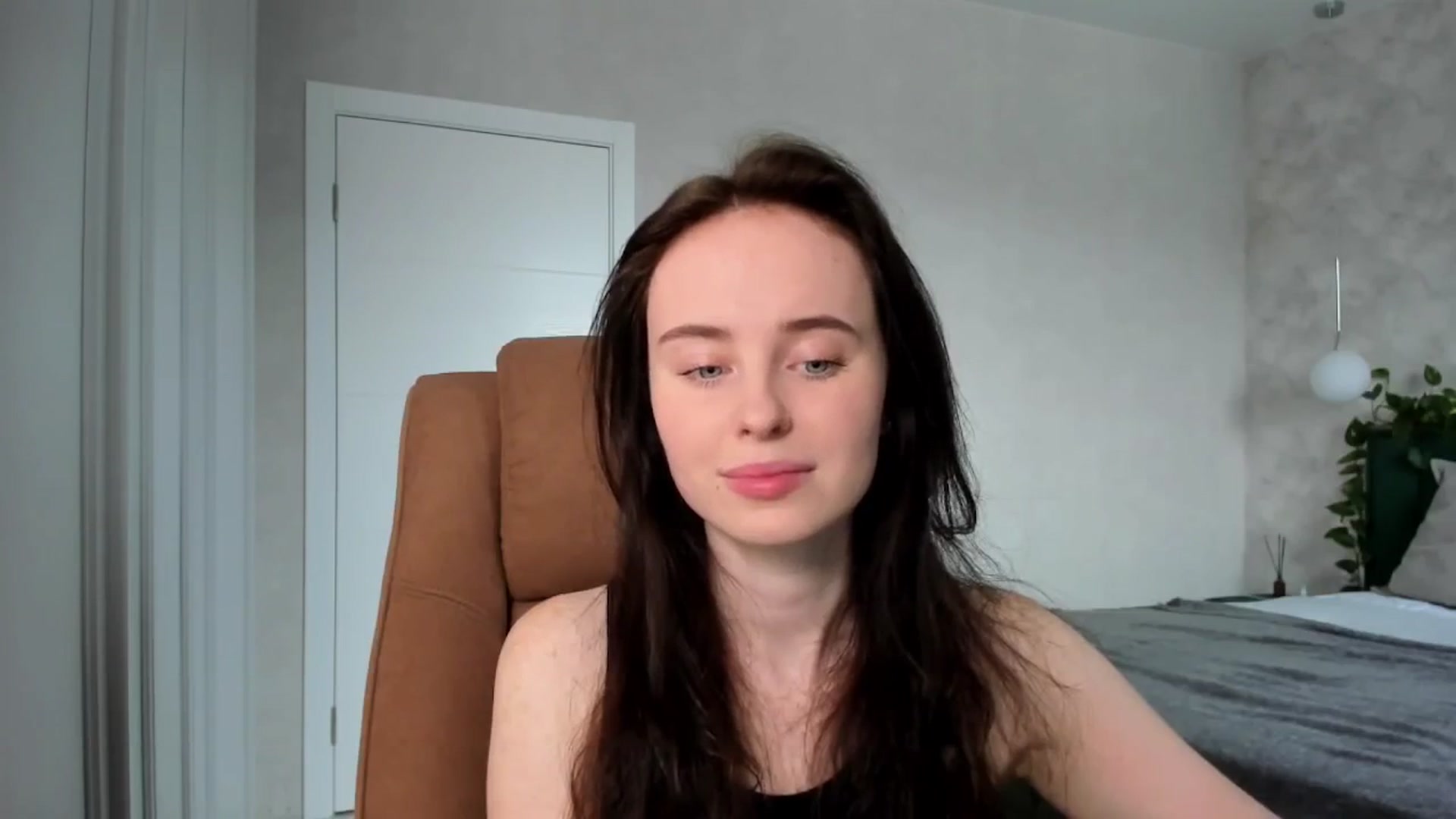 Gallery image thumbnail from userSasha's myfreecams stream on, 03/29/2025, 05:30 image 18 of 20