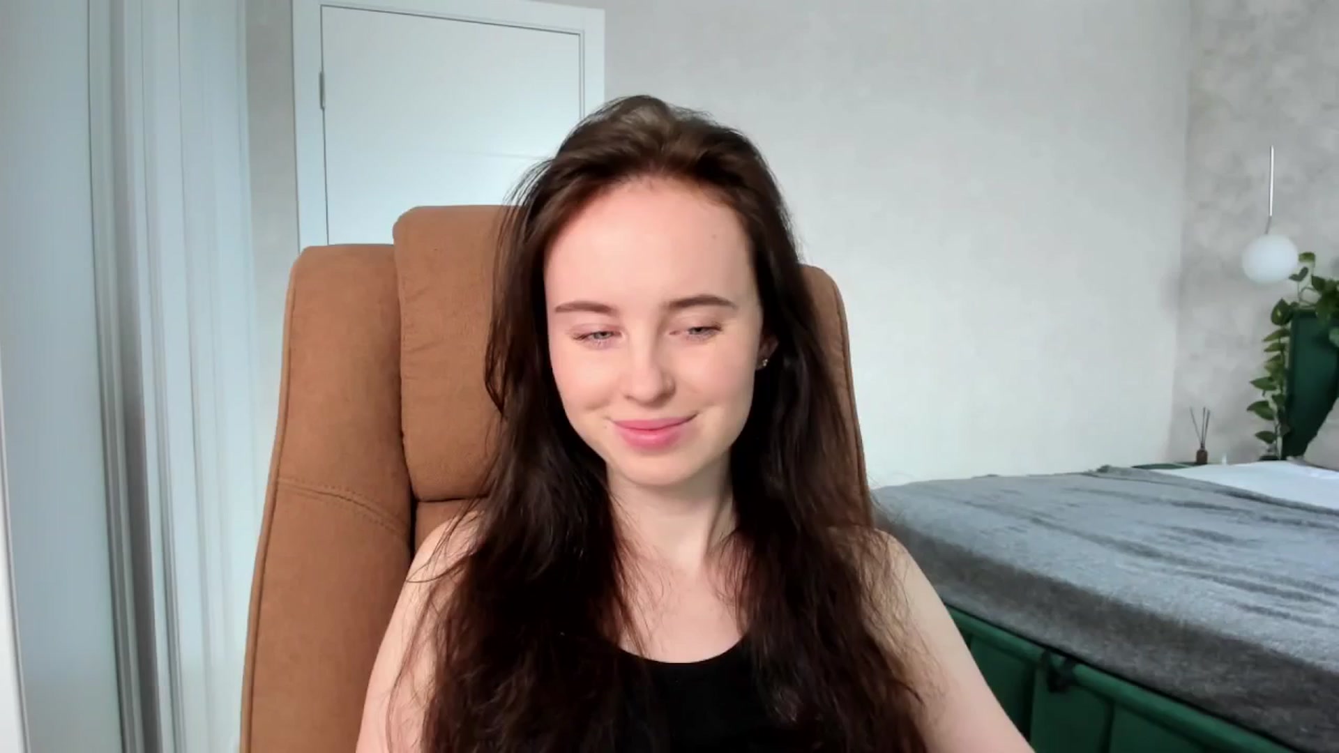 Gallery image thumbnail from userSasha's myfreecams stream on, 03/29/2025, 06:18 image 12 of 20