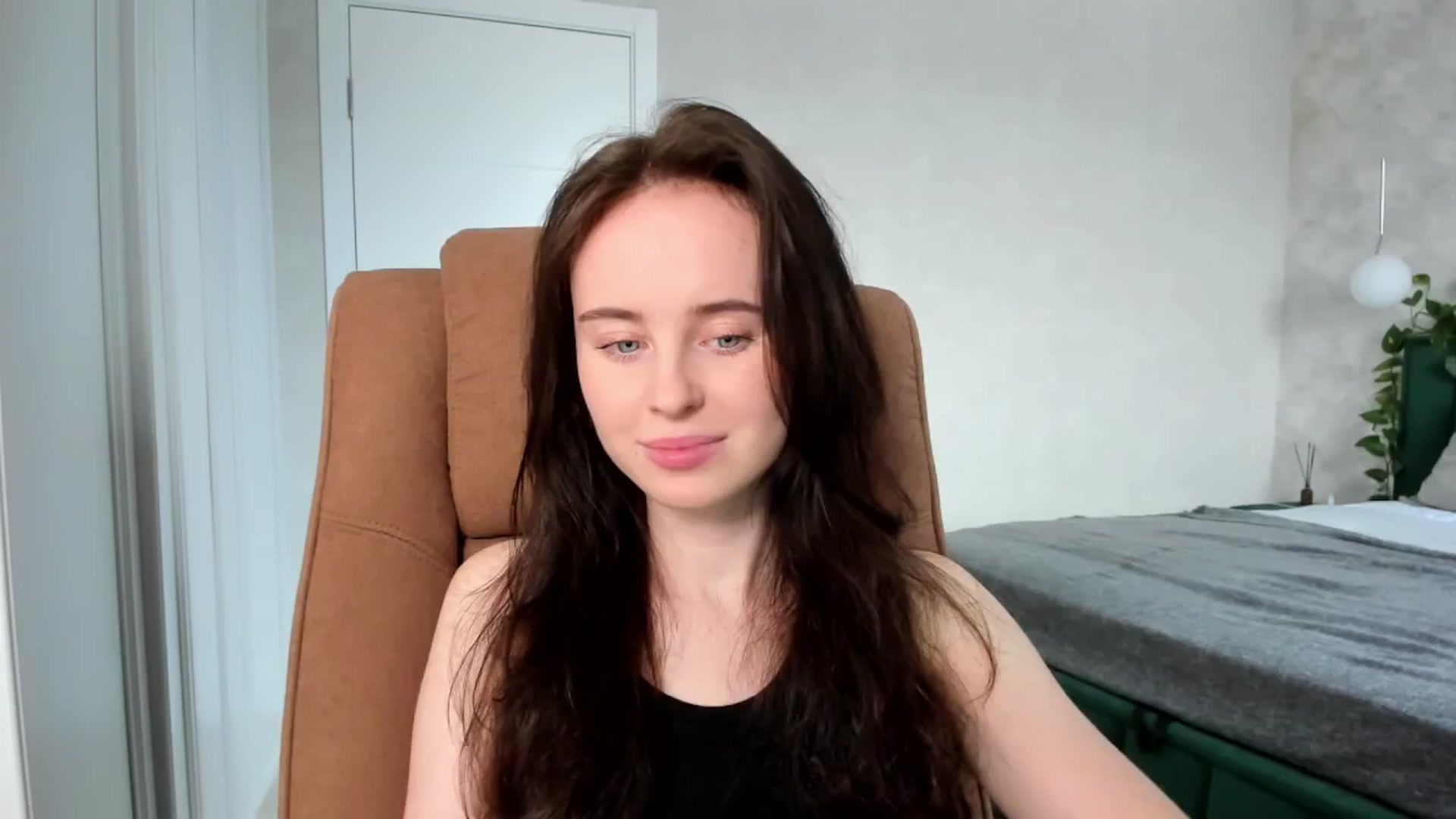 Gallery image thumbnail from userSasha's myfreecams stream on, 03/29/2025, 06:18 image 10 of 20