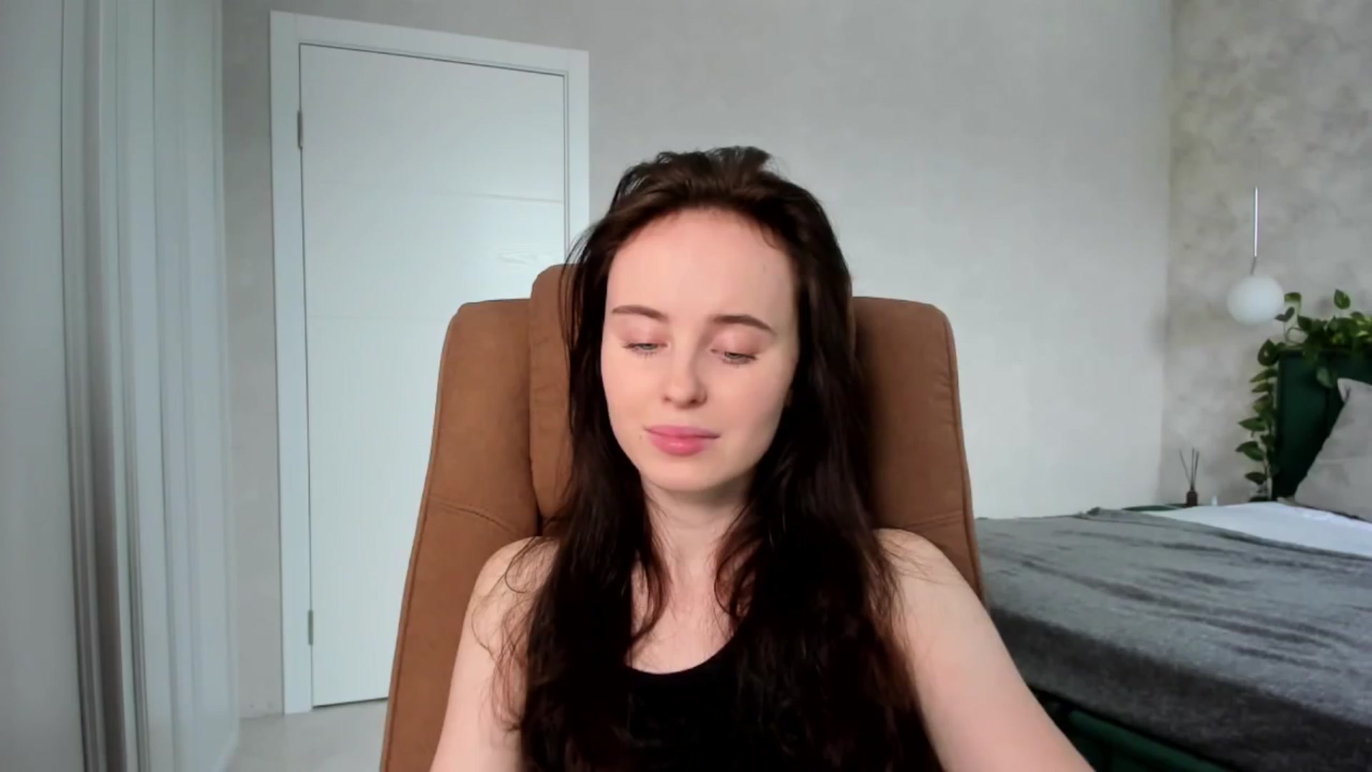 Gallery image thumbnail from userSasha's myfreecams stream on, 03/29/2025, 06:52 image 16 of 20