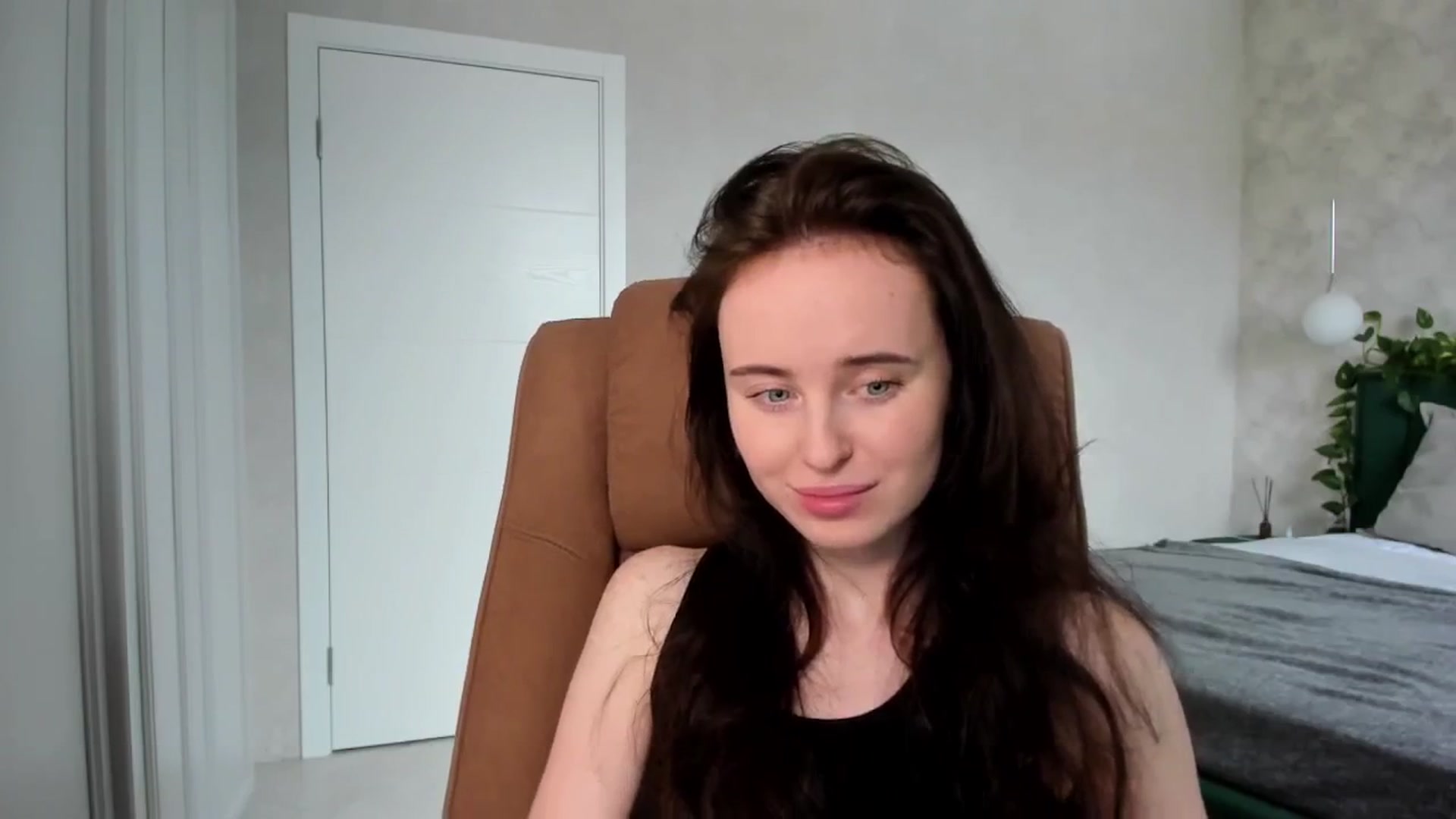 Gallery image thumbnail from userSasha's myfreecams stream on, 03/29/2025, 06:52 image 13 of 20