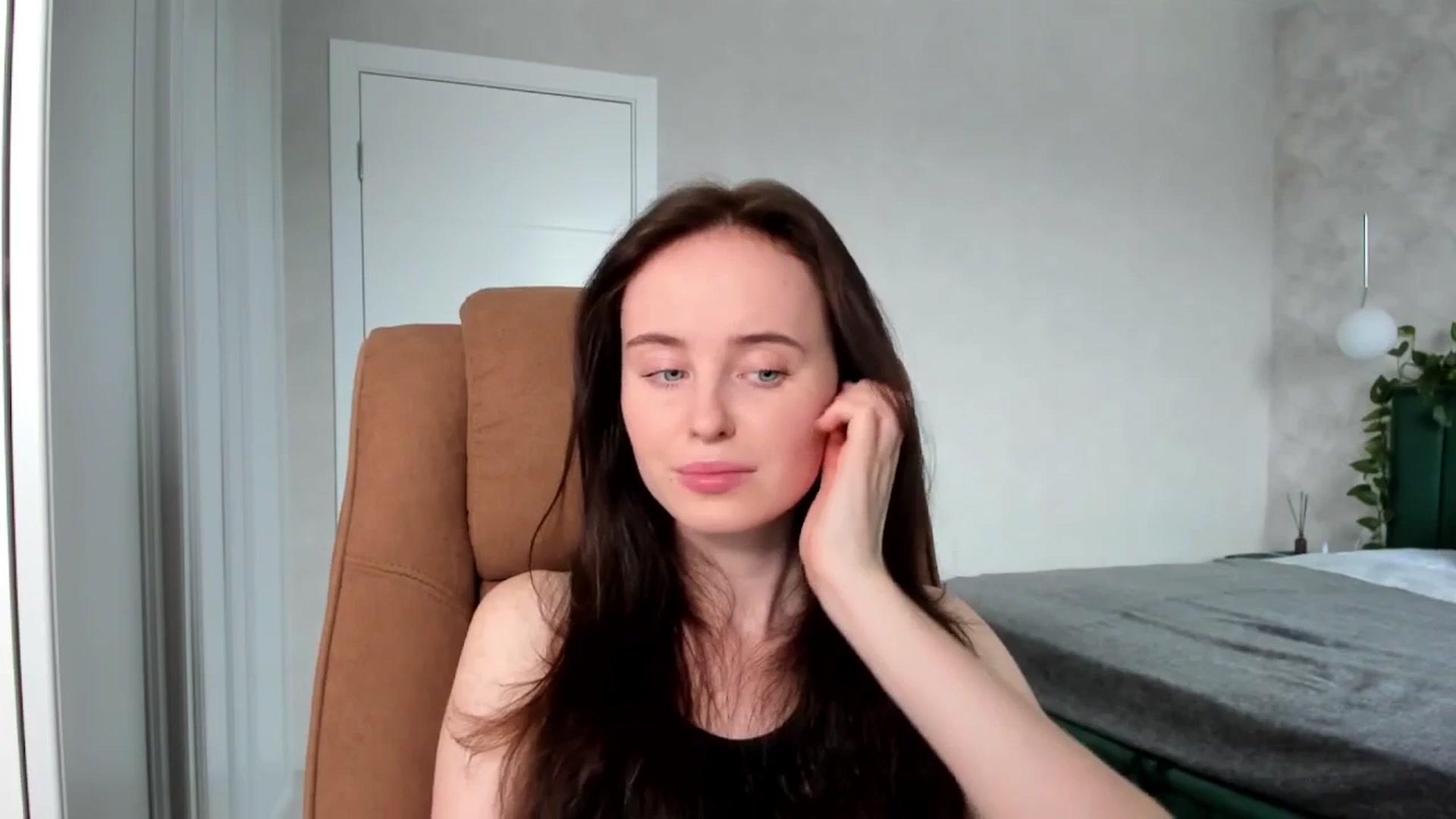 Gallery image thumbnail from userSasha's myfreecams stream on, 03/29/2025, 07:58 image 15 of 20