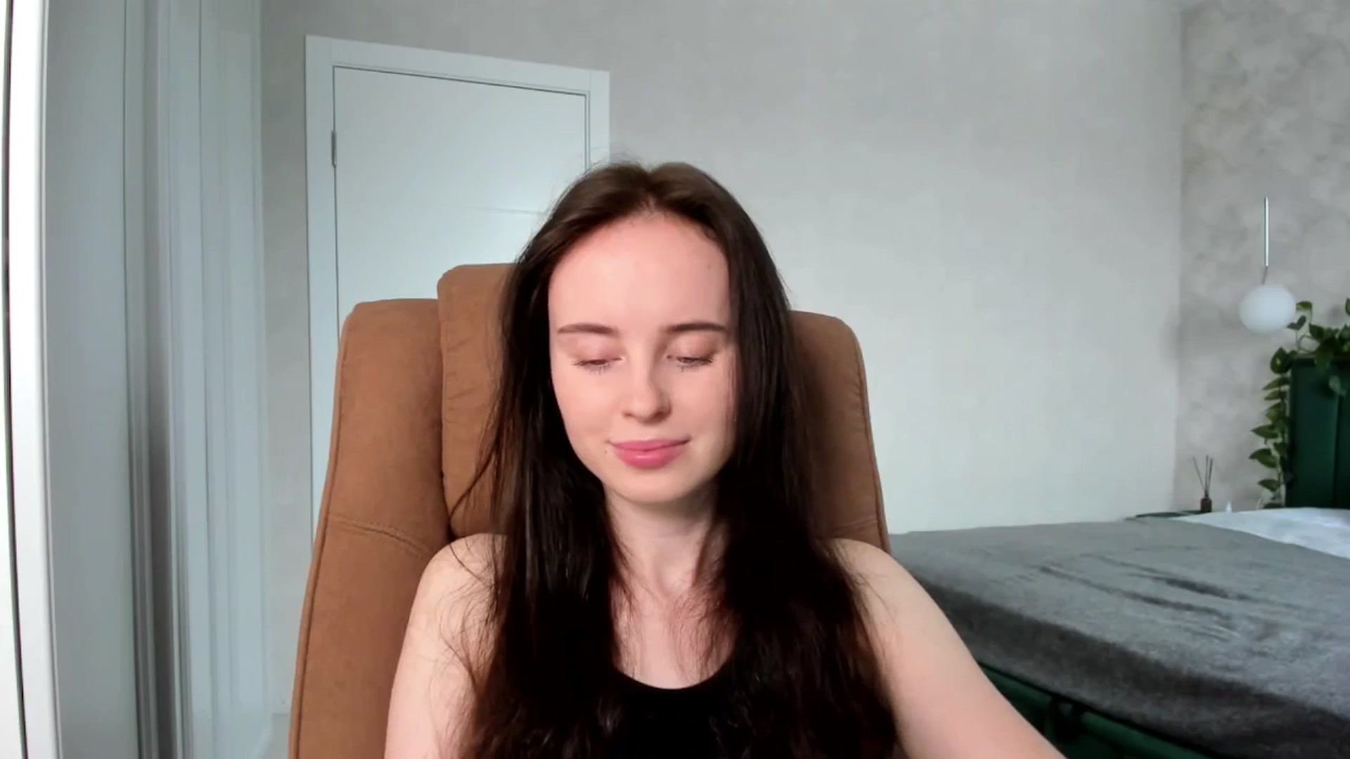 Gallery image thumbnail from userSasha's myfreecams stream on, 03/29/2025, 07:58 image 8 of 20