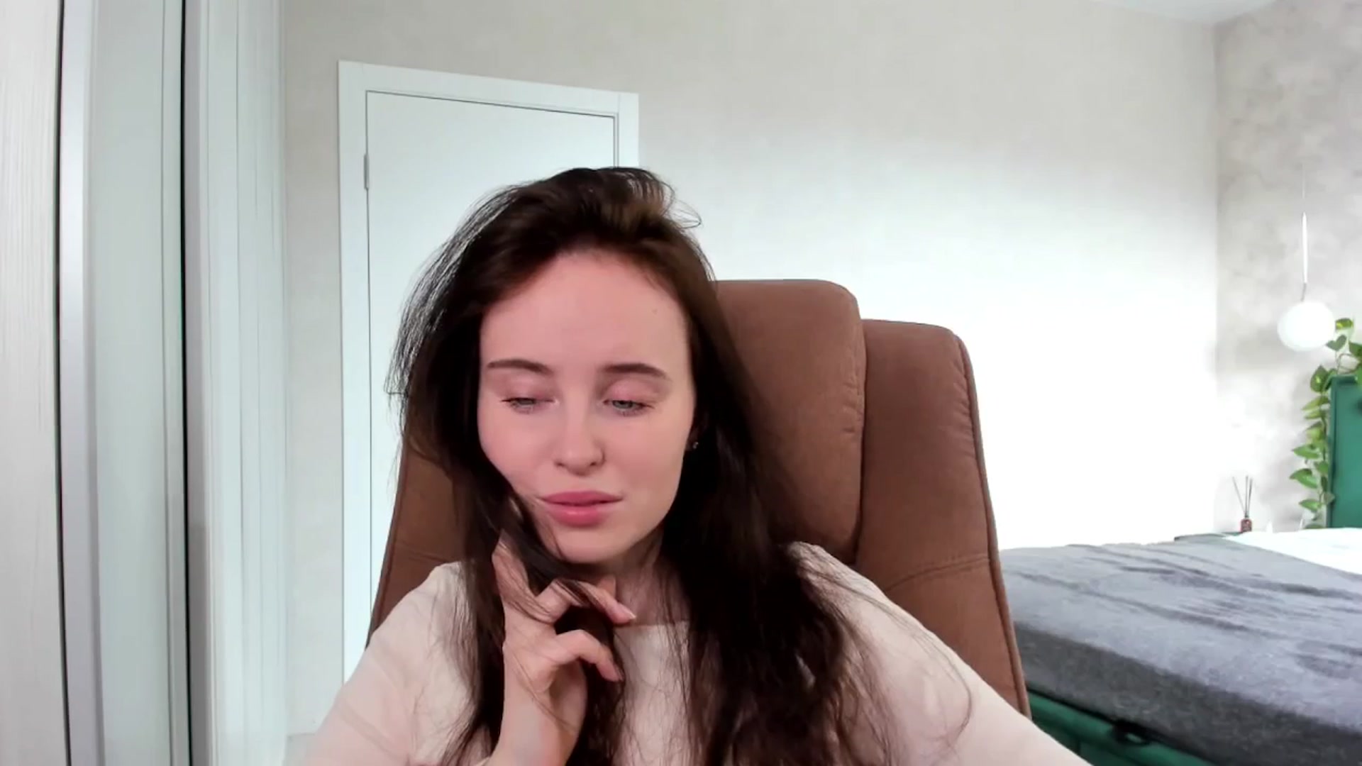 Gallery image thumbnail from userSasha's myfreecams stream on, 03/30/2025, 07:28 image 15 of 20