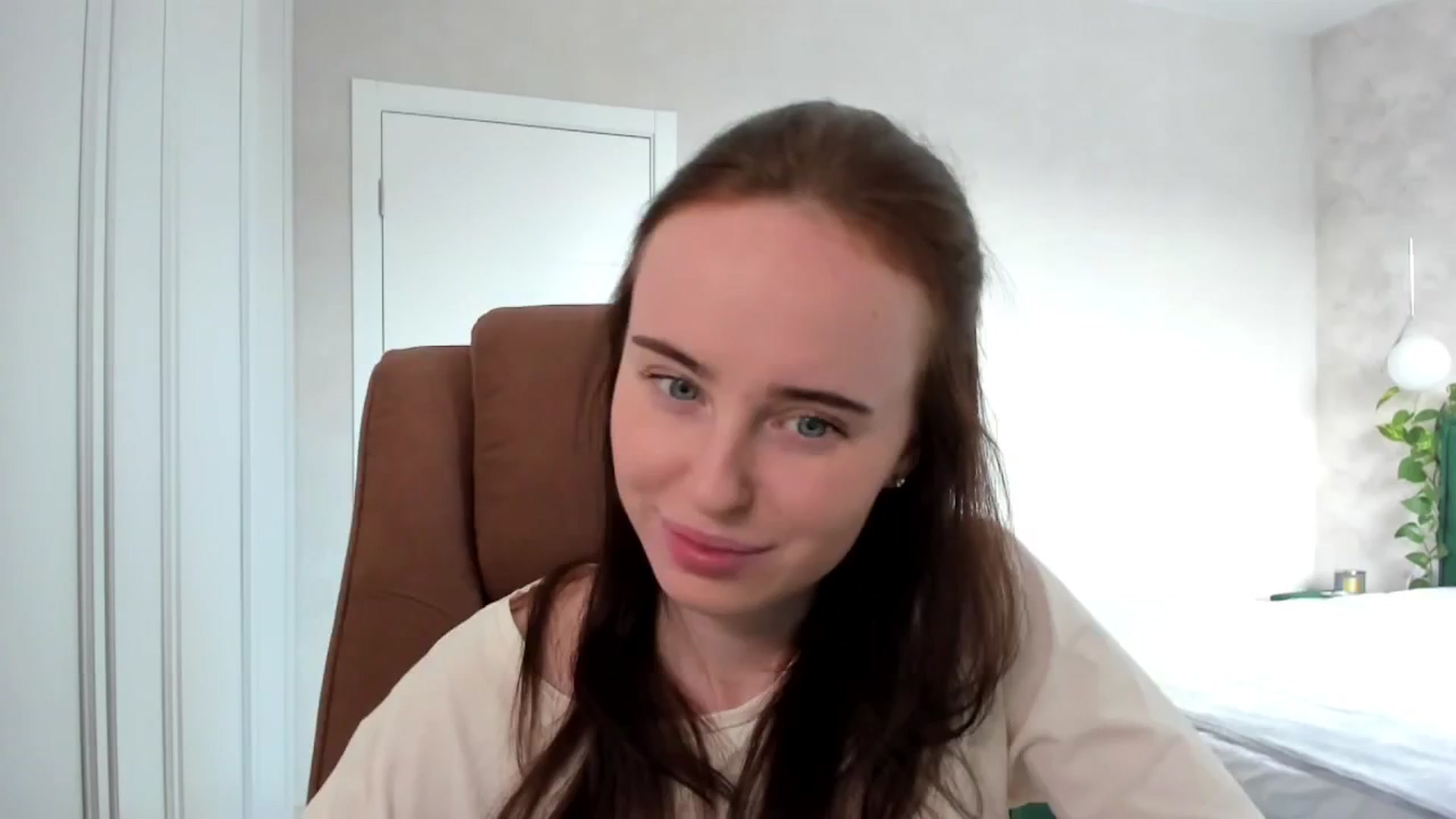Gallery image thumbnail from userSasha's myfreecams stream on, 05/10/2025, 07:48 image 11 of 20