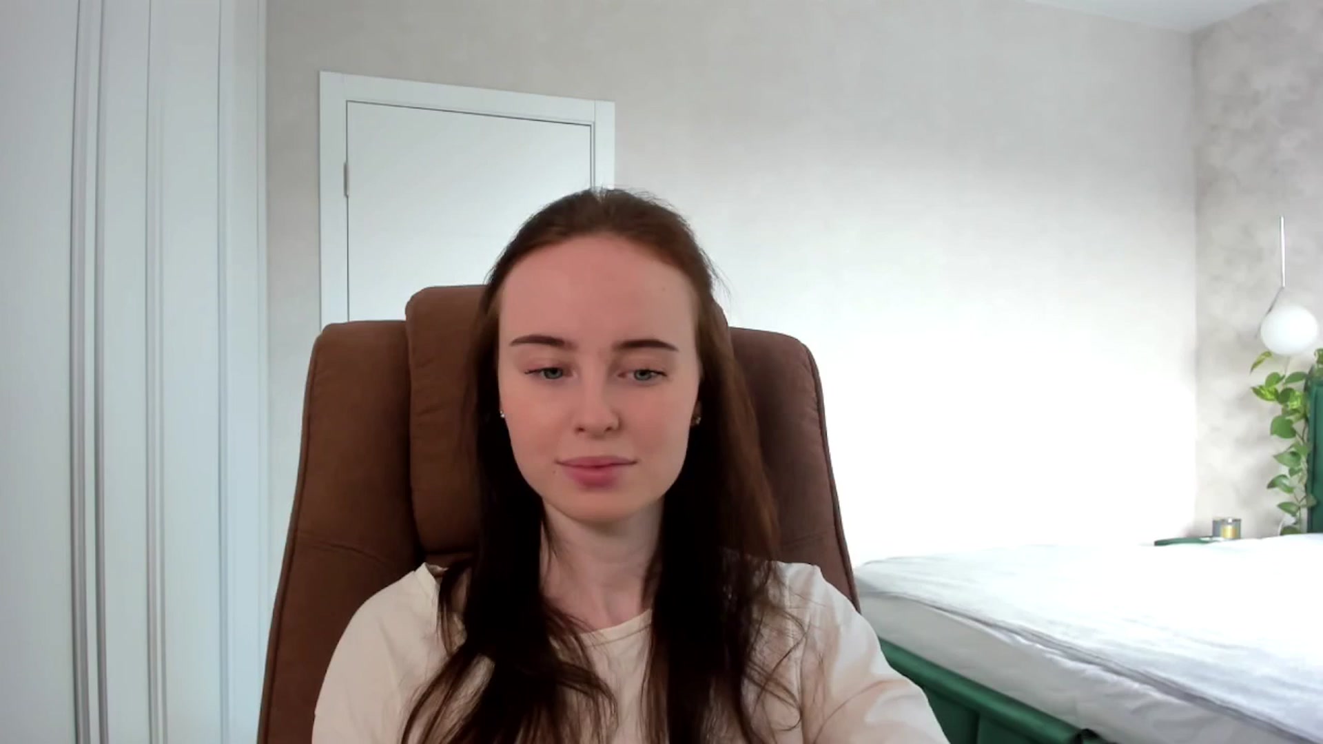 Gallery image thumbnail from userSasha's myfreecams stream on, 05/10/2025, 07:48 image 13 of 20
