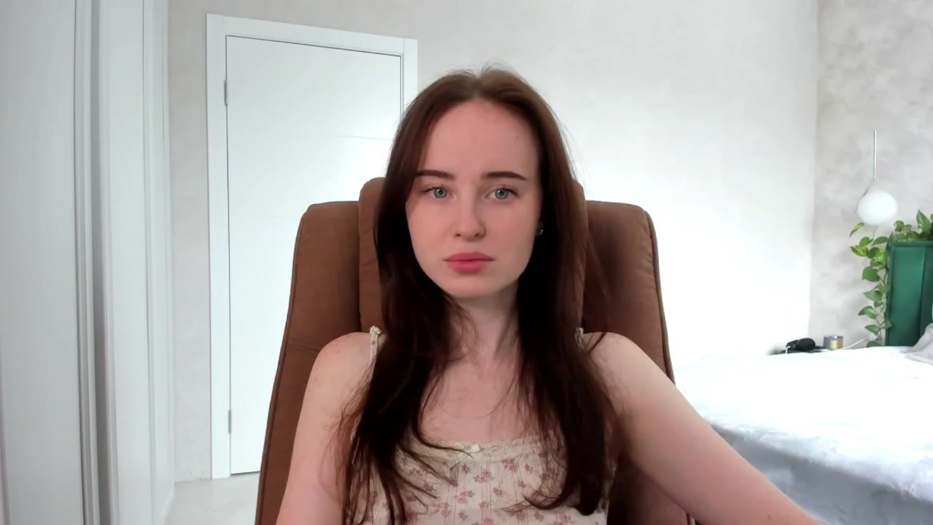 Gallery image thumbnail from userSasha's myfreecams stream on, 05/11/2025, 06:40 image 1 of 20