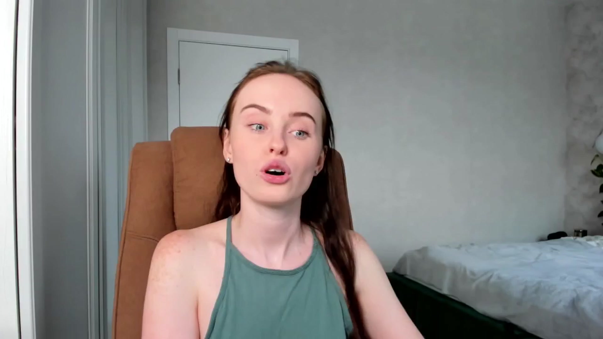Gallery image thumbnail from userSasha's myfreecams stream on, 05/14/2025, 16:56 image 15 of 20