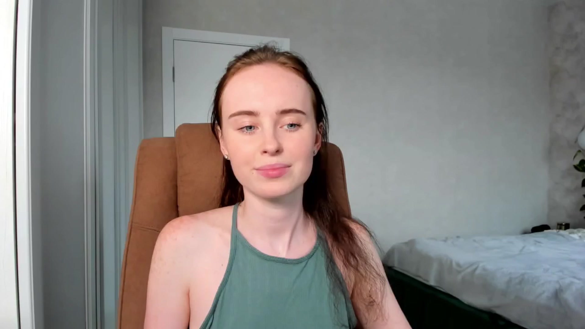 Gallery image thumbnail from userSasha's myfreecams stream on, 05/14/2025, 16:56 image 10 of 20
