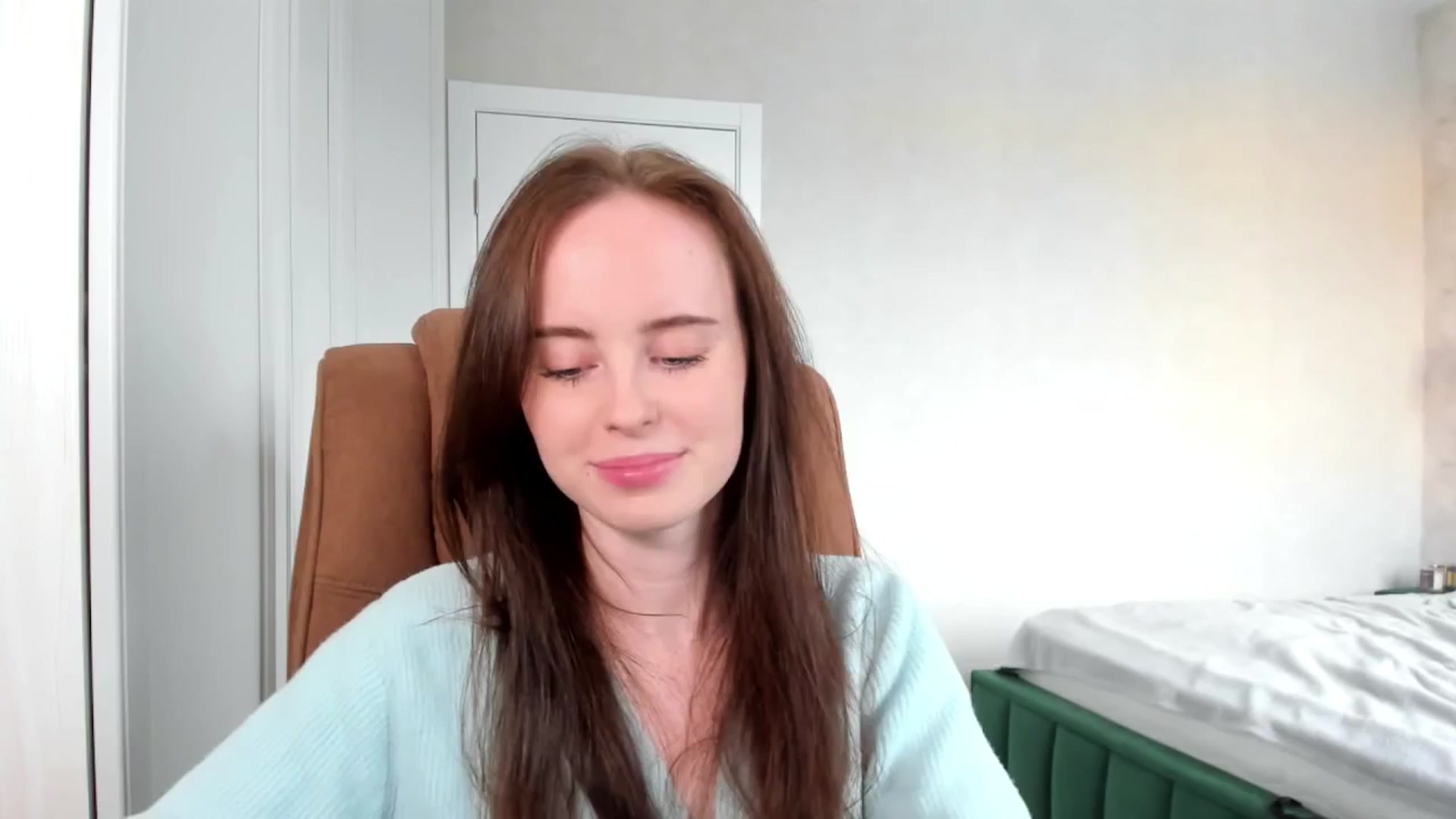 Gallery image thumbnail from userSasha's myfreecams stream on, 05/16/2025, 16:59 image 16 of 20