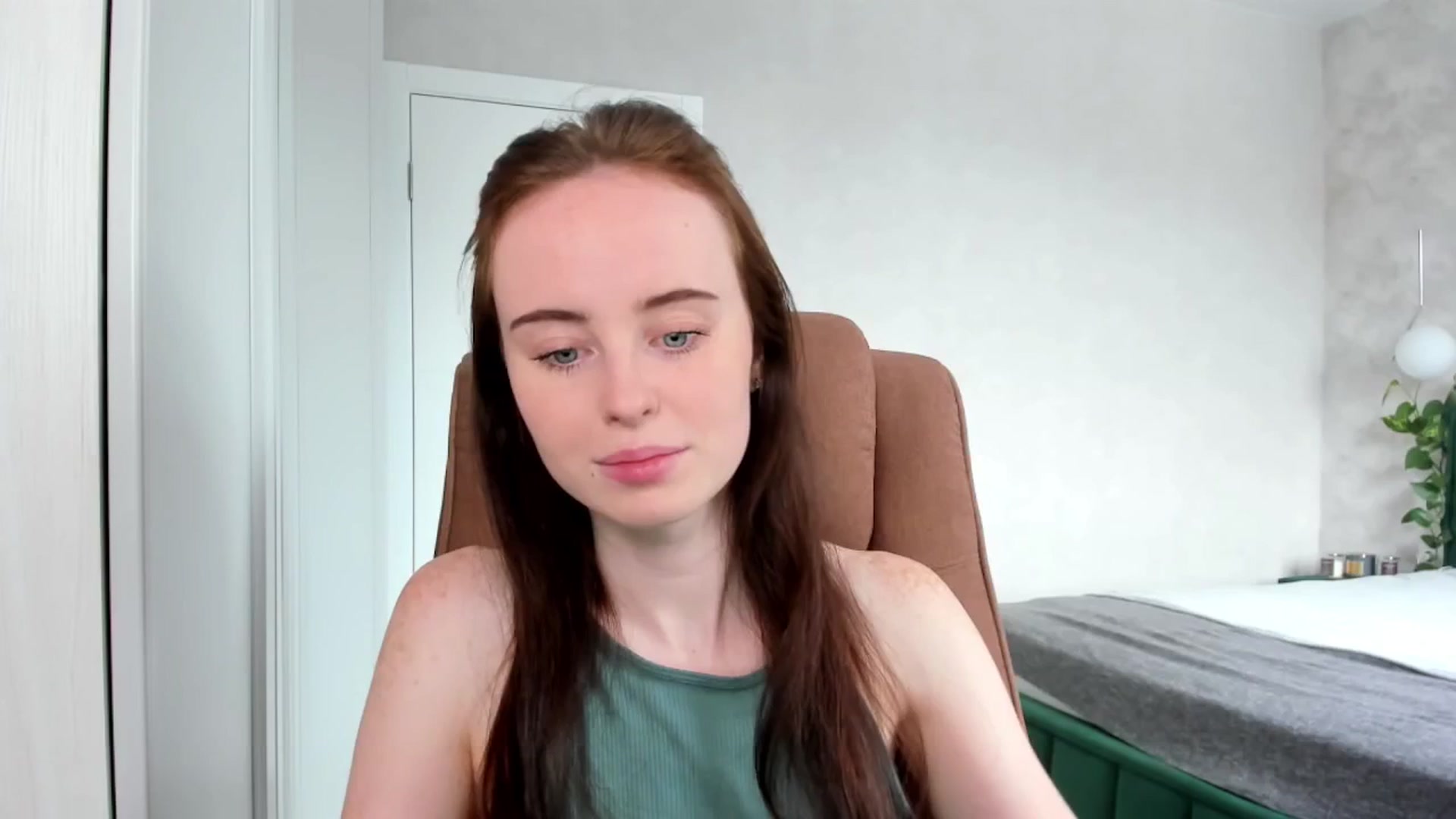 Gallery image thumbnail from userSasha's myfreecams stream on, 05/17/2025, 05:06 image 12 of 20