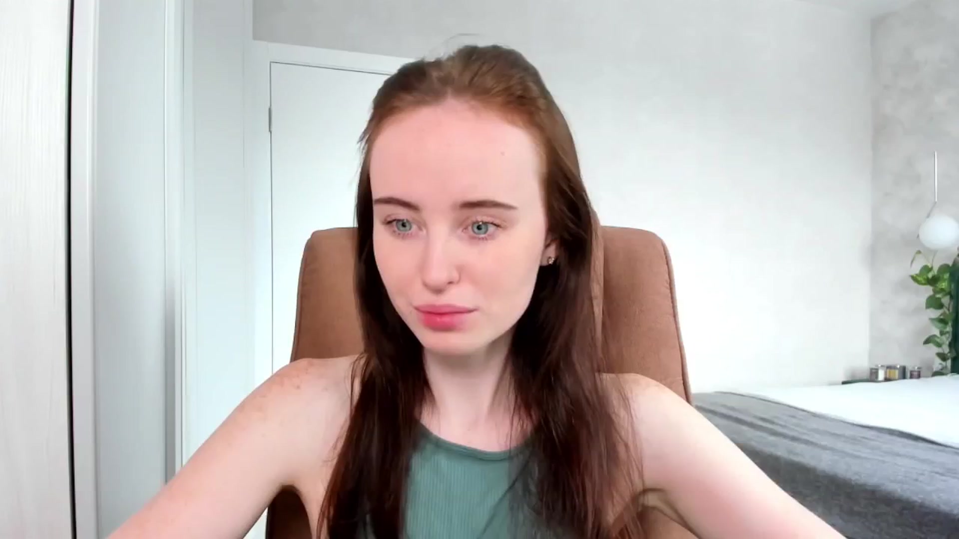 Gallery image thumbnail from userSasha's myfreecams stream on, 05/17/2025, 05:06 image 15 of 20
