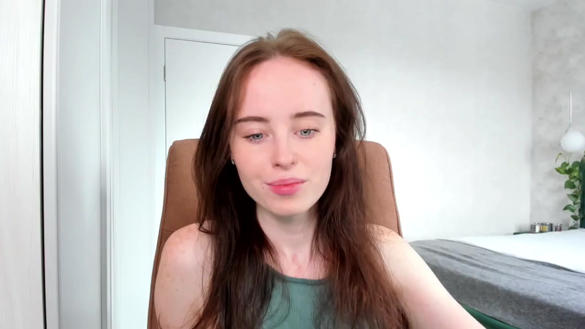 Gallery image thumbnail from userSasha's myfreecams stream on, 05/17/2025, 05:06 image 19 of 20