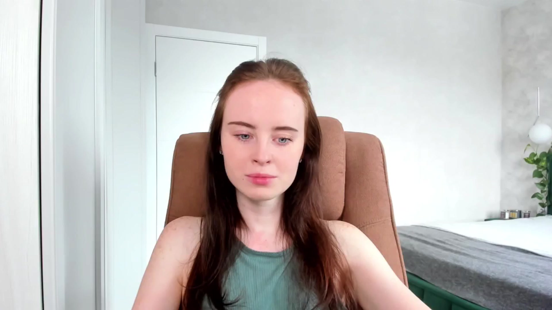 Gallery image thumbnail from userSasha's myfreecams stream on, 05/17/2025, 05:06 image 16 of 20