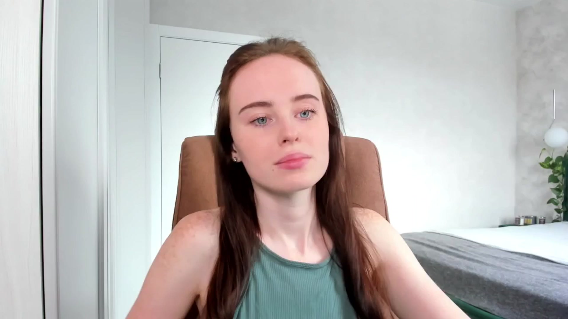 Gallery image thumbnail from userSasha's myfreecams stream on, 05/17/2025, 05:06 image 8 of 20