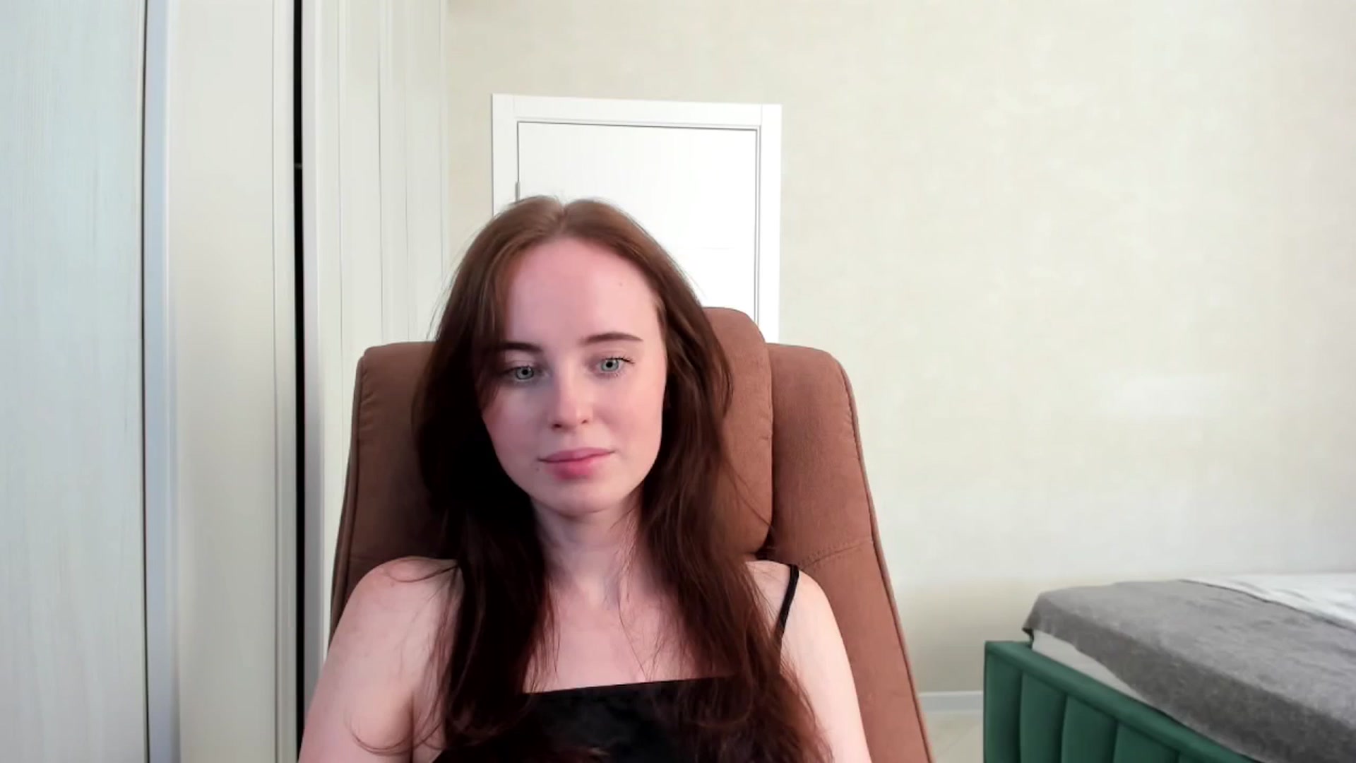 Gallery image thumbnail from userSasha's myfreecams stream on, 05/17/2025, 09:05 image 15 of 20