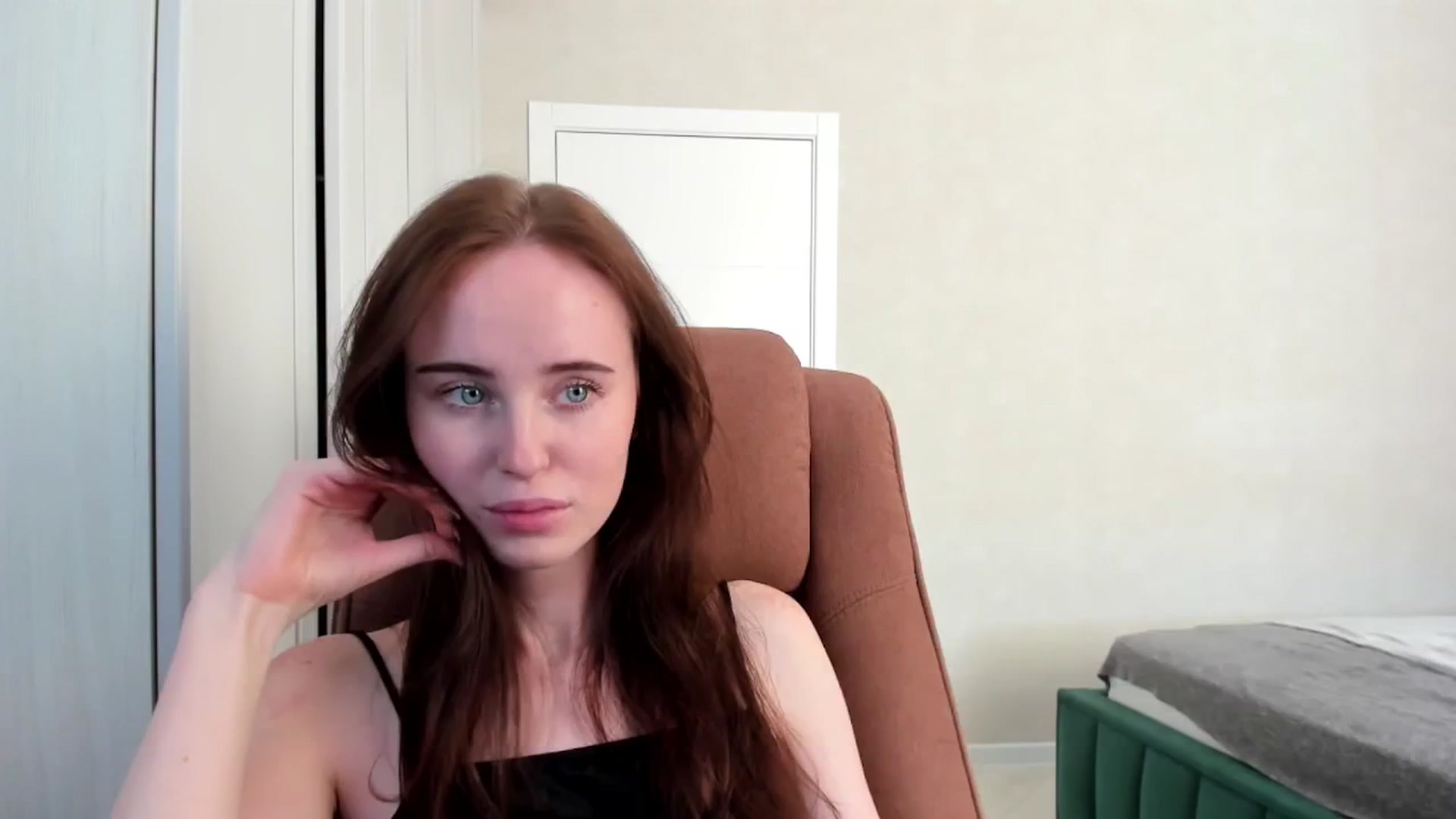 Gallery image thumbnail from userSasha's myfreecams stream on, 05/17/2025, 09:05 image 12 of 20