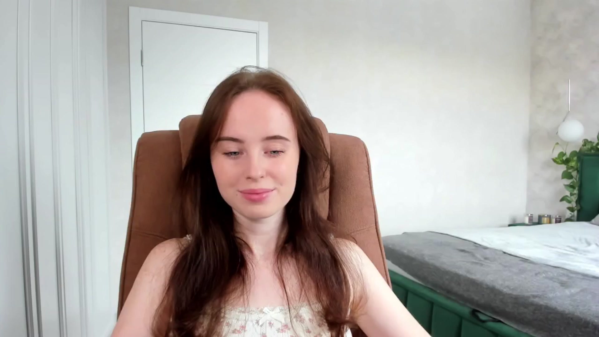 Gallery image thumbnail from userSasha's myfreecams stream on, 05/18/2025, 05:52 image 11 of 20