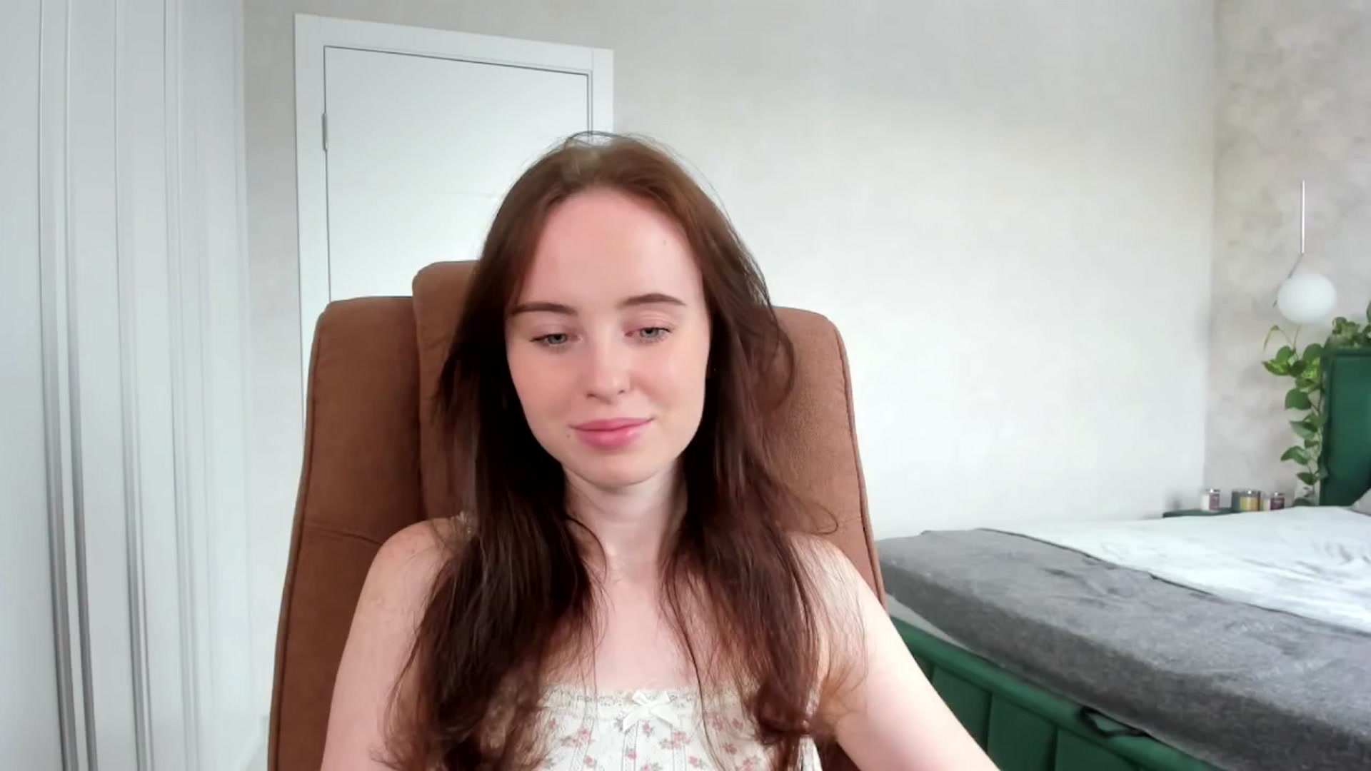 Gallery image thumbnail from userSasha's myfreecams stream on, 05/18/2025, 05:52 image 9 of 20