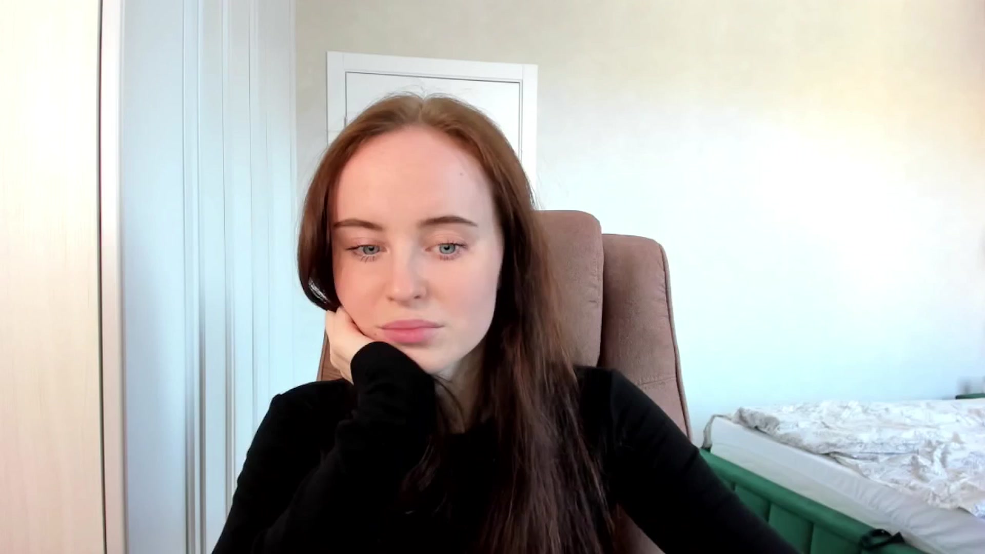 Gallery image thumbnail from userSasha's myfreecams stream on, 05/19/2025, 15:48 image 1 of 20