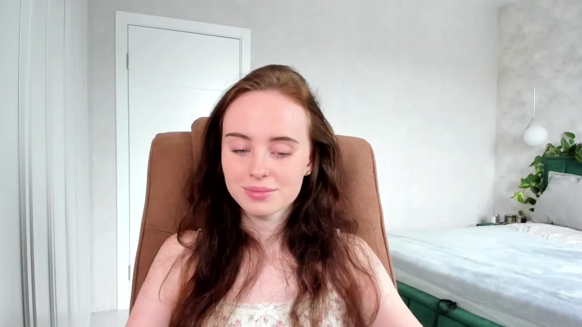 Gallery image thumbnail from userSasha's myfreecams stream on, 05/24/2025, 05:34 image 18 of 20