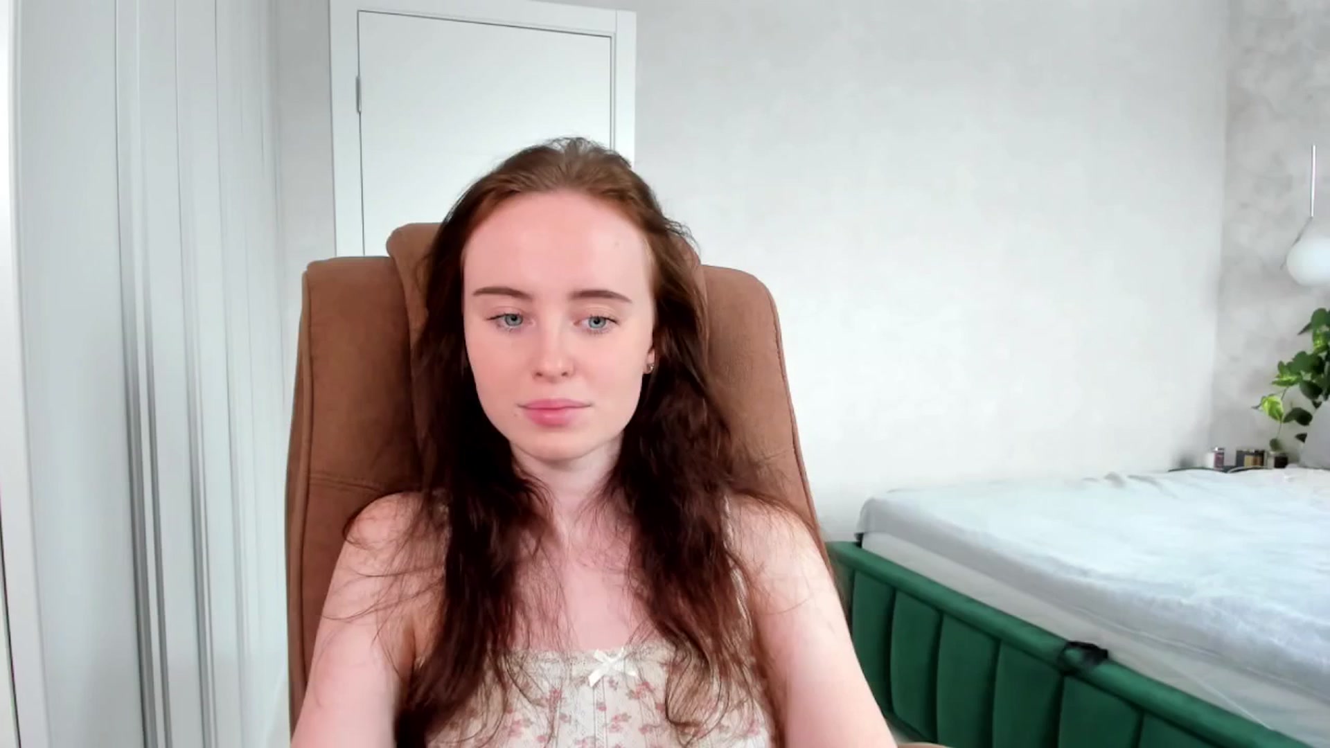 Gallery image thumbnail from userSasha's myfreecams stream on, 05/24/2025, 07:20 image 19 of 20