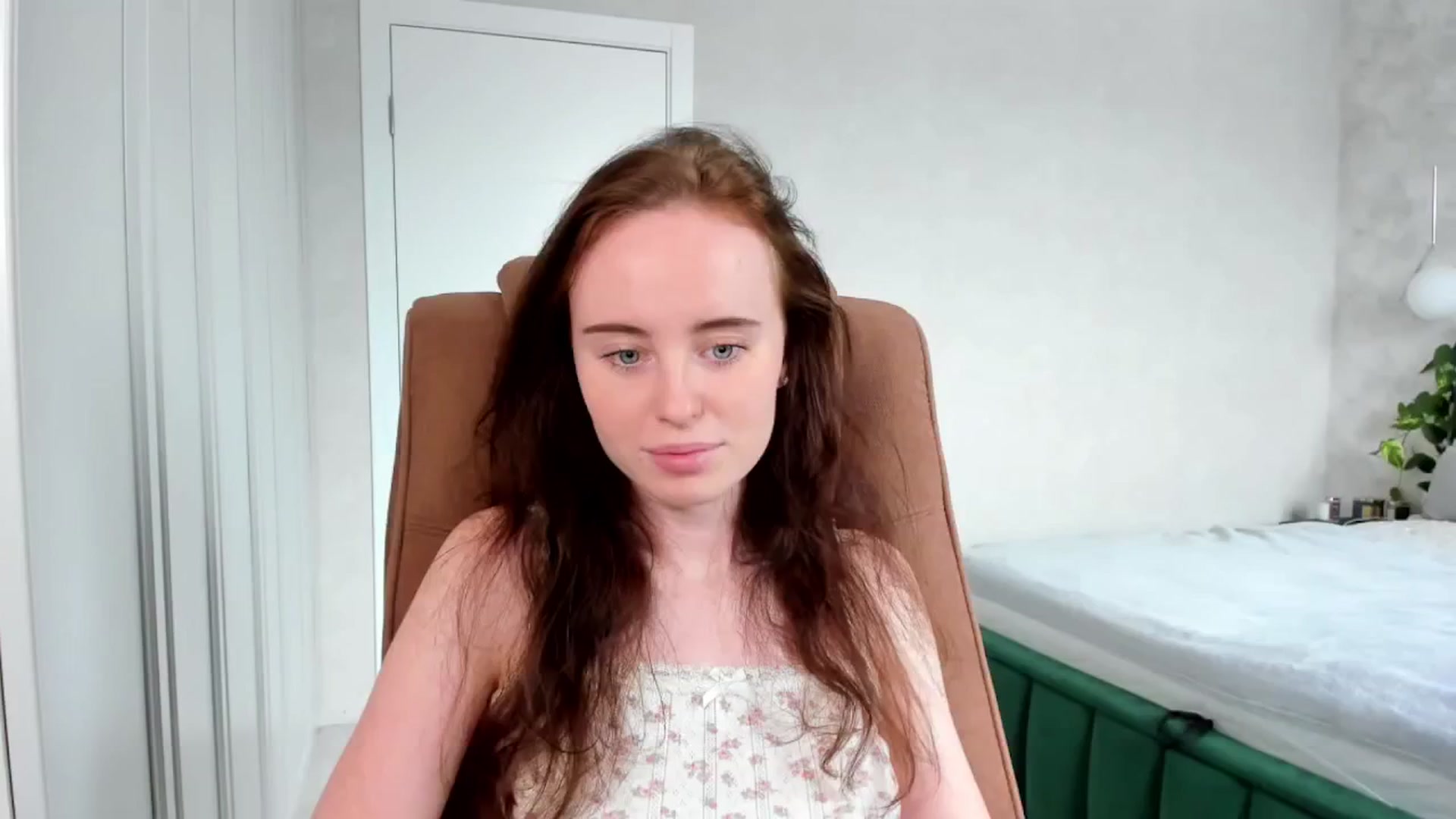 Gallery image thumbnail from userSasha's myfreecams stream on, 05/24/2025, 07:20 image 1 of 20