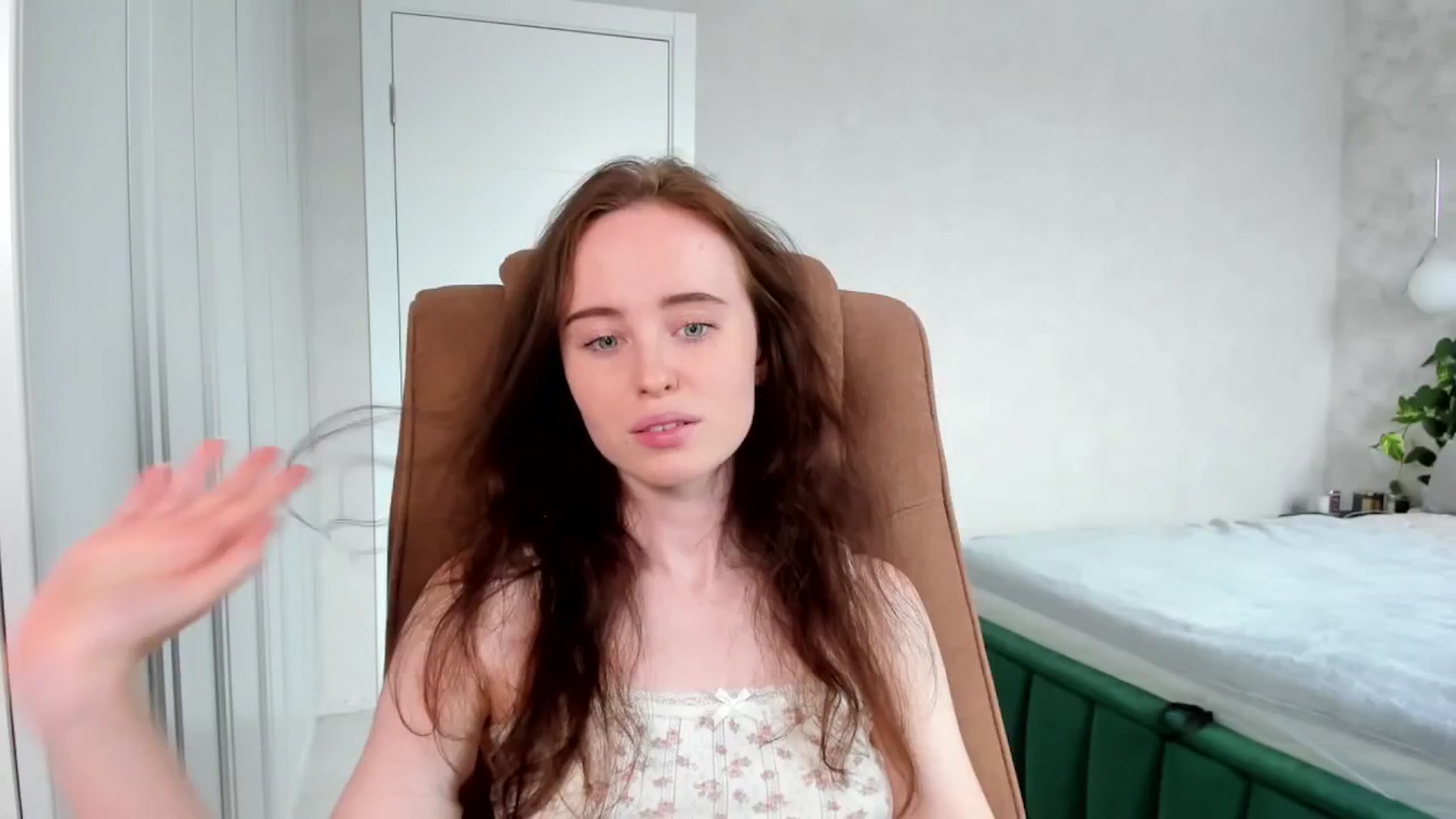 Gallery image thumbnail from userSasha's myfreecams stream on, 05/24/2025, 07:20 image 4 of 20