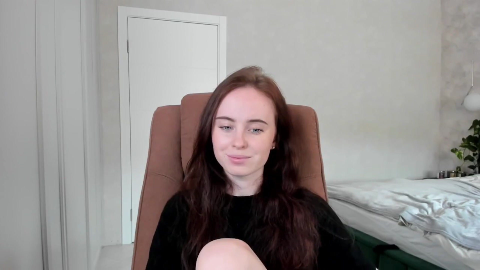 Gallery image thumbnail from userSasha's myfreecams stream on, 05/28/2025, 15:53 image 8 of 20