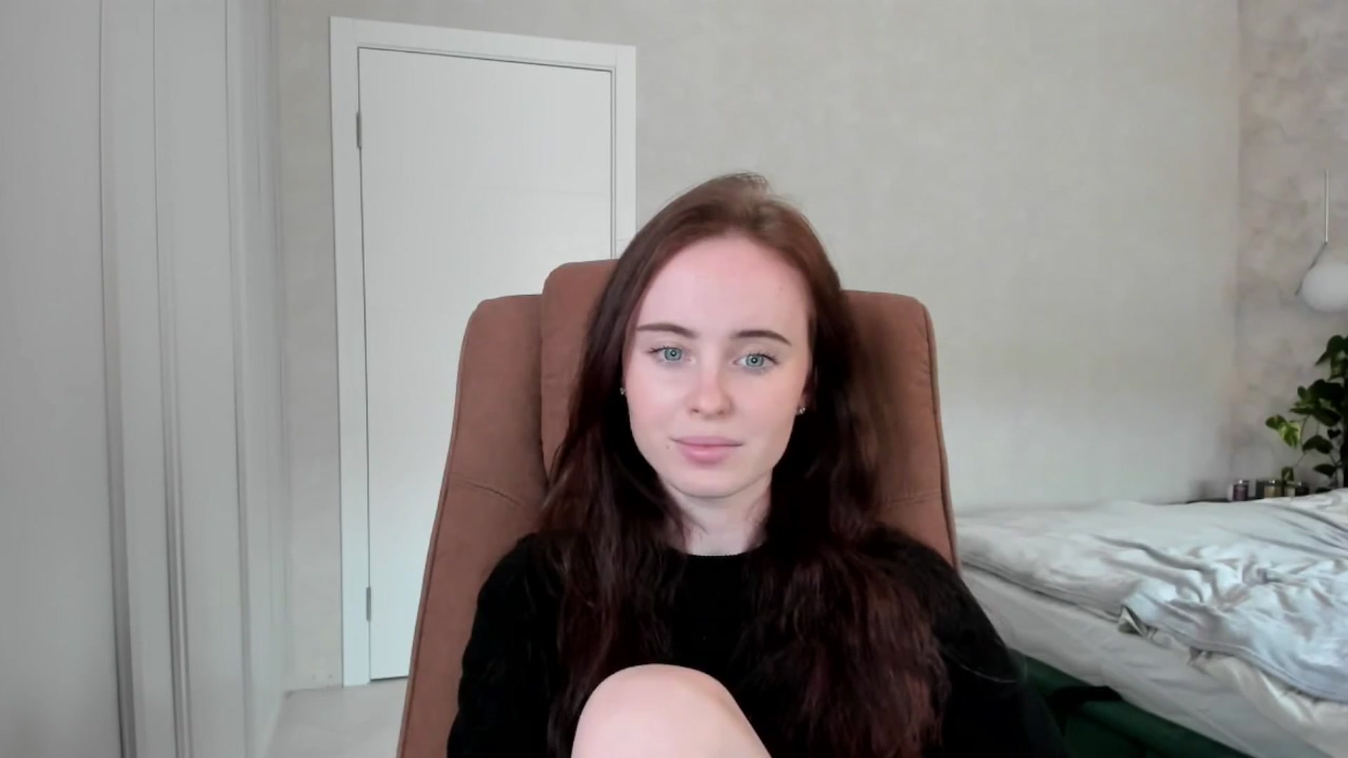 Gallery image thumbnail from userSasha's myfreecams stream on, 05/28/2025, 15:53 image 4 of 20