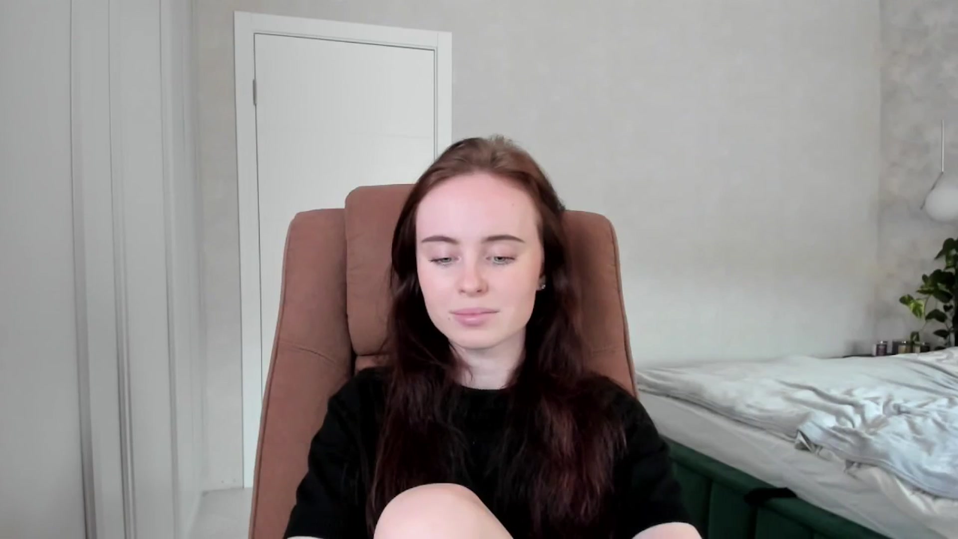 Gallery image thumbnail from userSasha's myfreecams stream on, 05/28/2025, 15:53 image 17 of 20