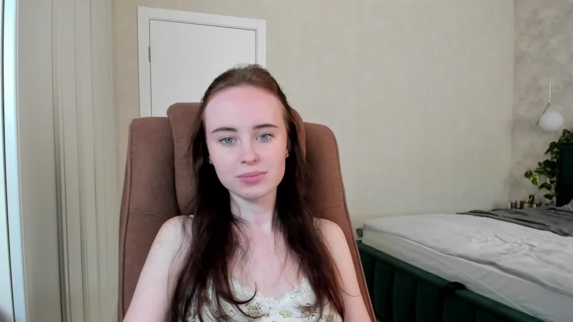 Gallery image thumbnail from userSasha's myfreecams stream on, 05/31/2025, 07:23 image 8 of 20