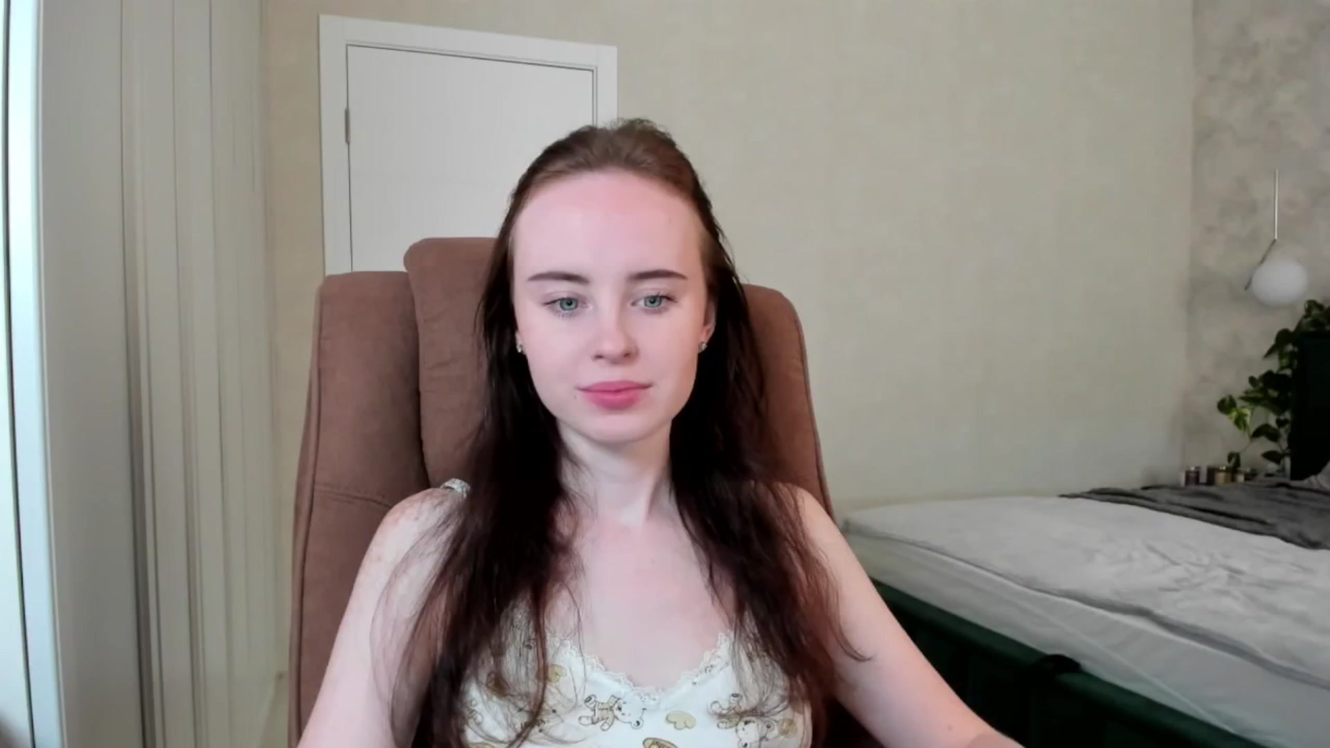Gallery image thumbnail from userSasha's myfreecams stream on, 05/31/2025, 07:23 image 3 of 20