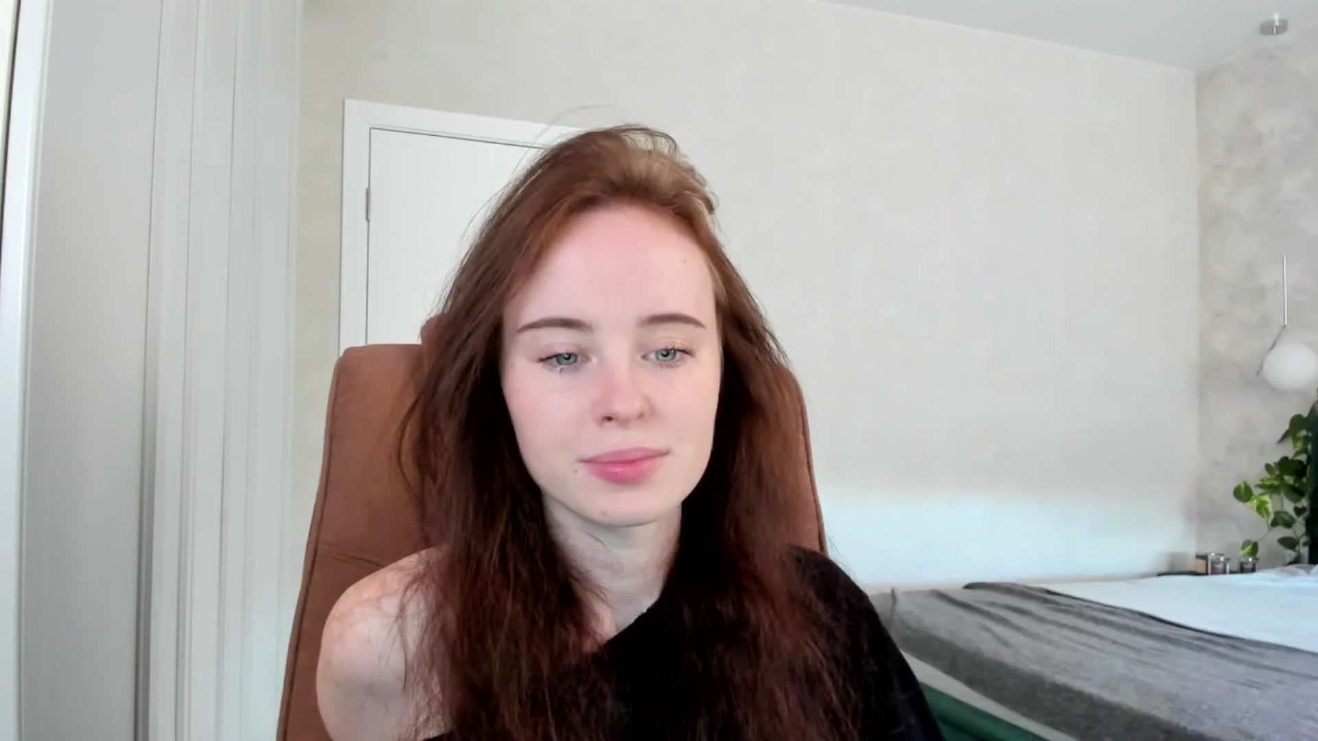 Gallery image thumbnail from userSasha's myfreecams stream on, 06/01/2025, 05:33 image 14 of 20