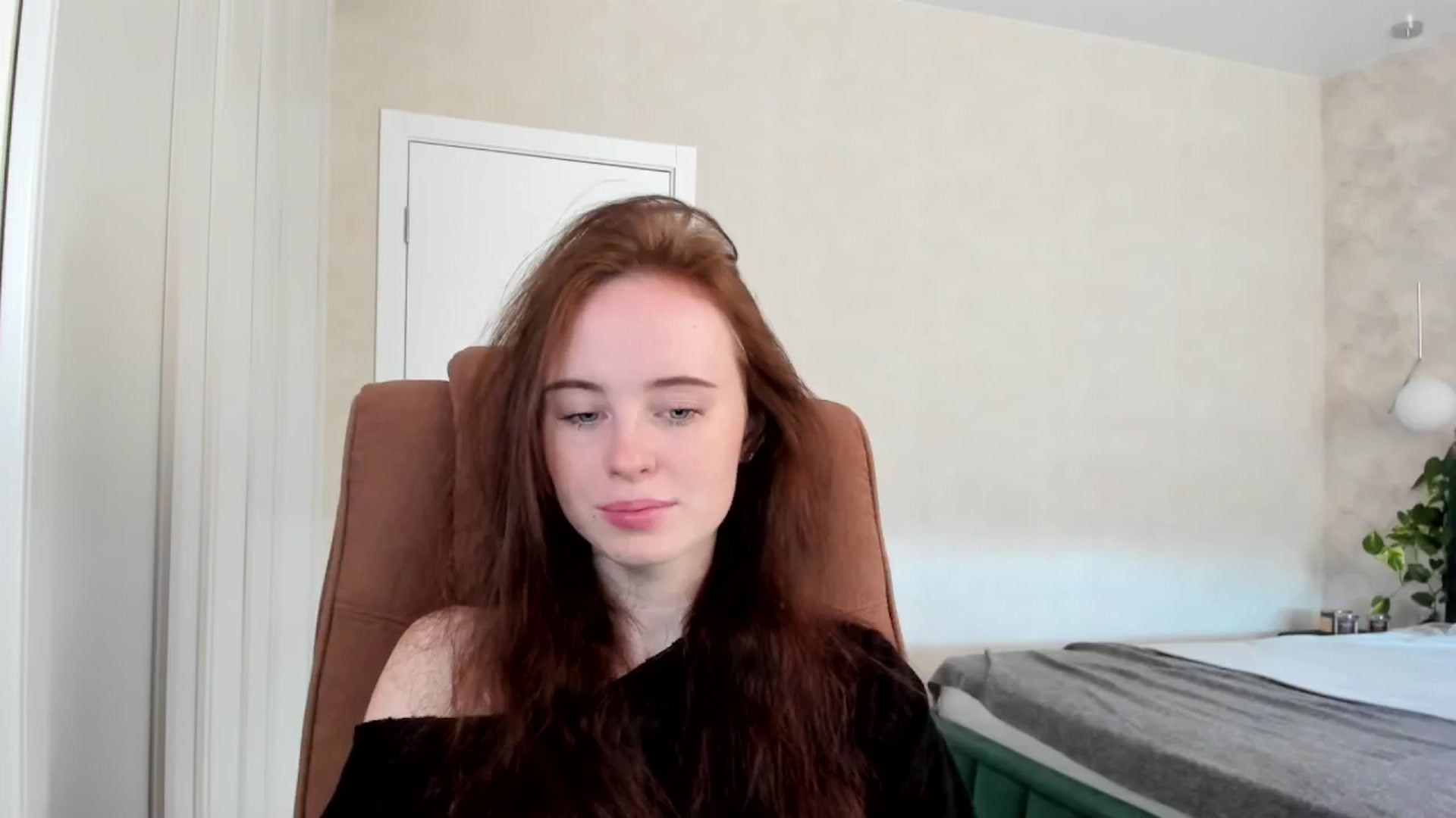 Gallery image thumbnail from userSasha's myfreecams stream on, 06/01/2025, 05:33 image 8 of 20