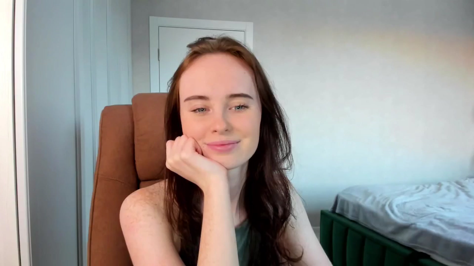 Gallery image thumbnail from userSasha's myfreecams stream on, 06/03/2025, 18:27 image 15 of 20