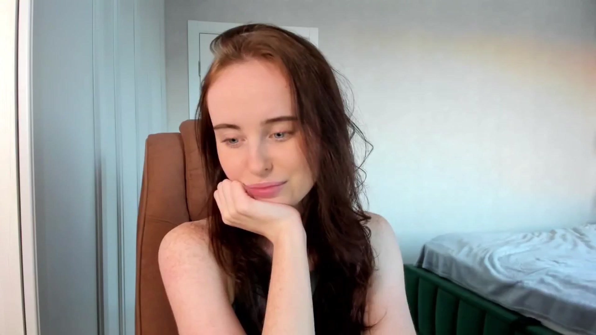 Gallery image thumbnail from userSasha's myfreecams stream on, 06/03/2025, 18:27 image 5 of 20