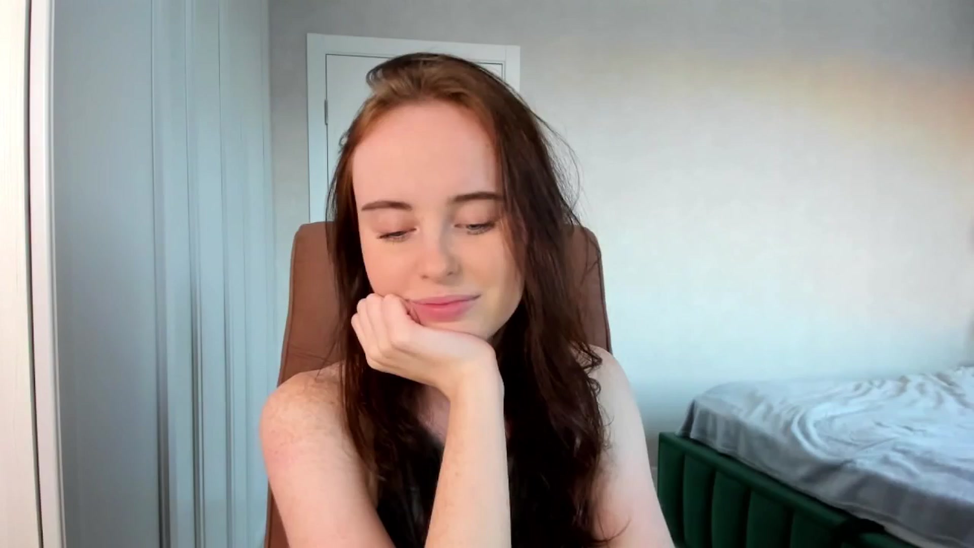 Gallery image thumbnail from userSasha's myfreecams stream on, 06/03/2025, 18:27 image 7 of 20