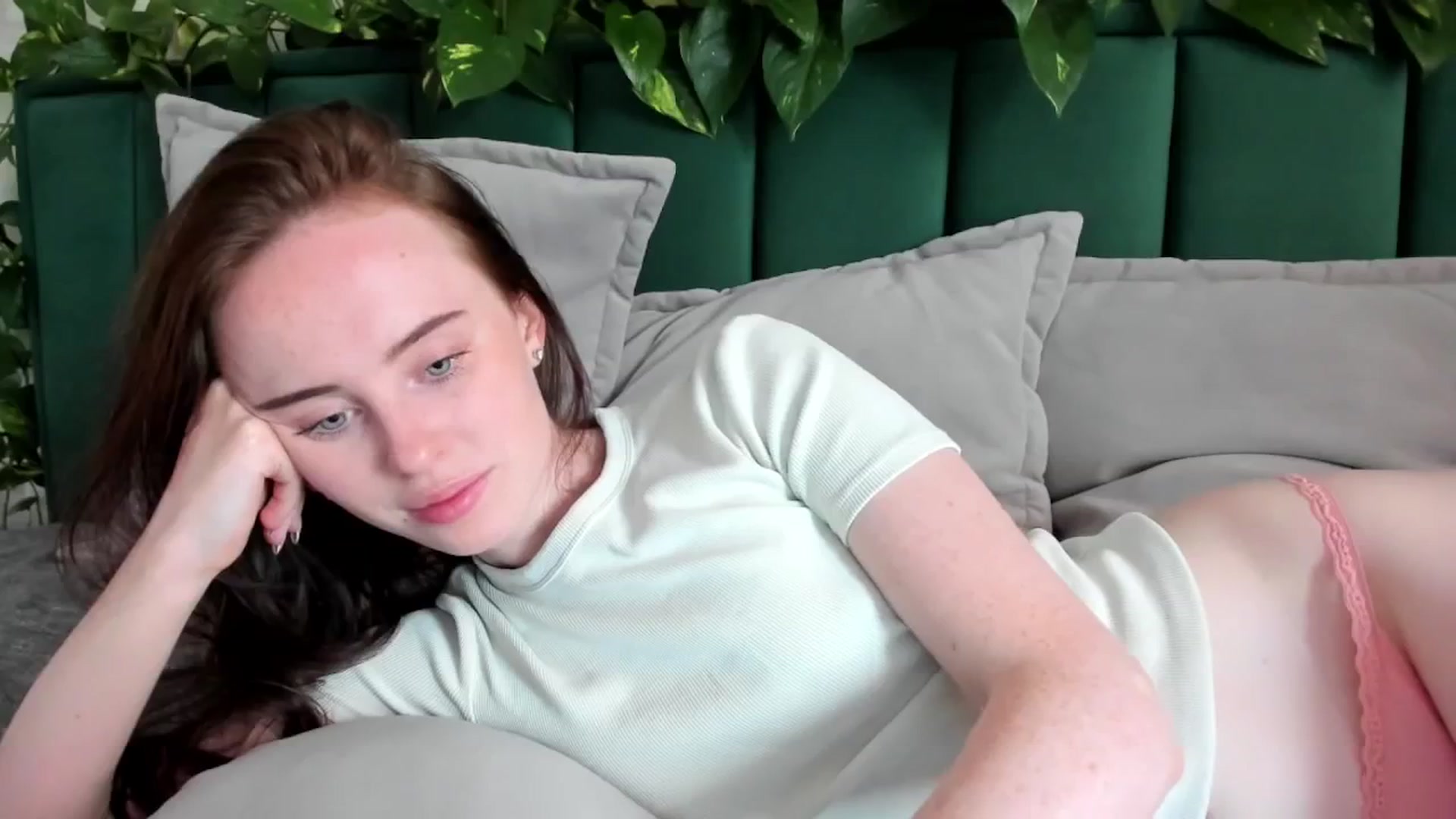 Gallery image thumbnail from userSasha's myfreecams stream on, 07/06/2025, 07:01 image 4 of 20